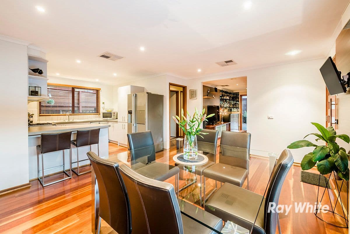 24 Elandra Way, Cranbourne West VIC 3977, Cranbourne West - Thumbnail 4