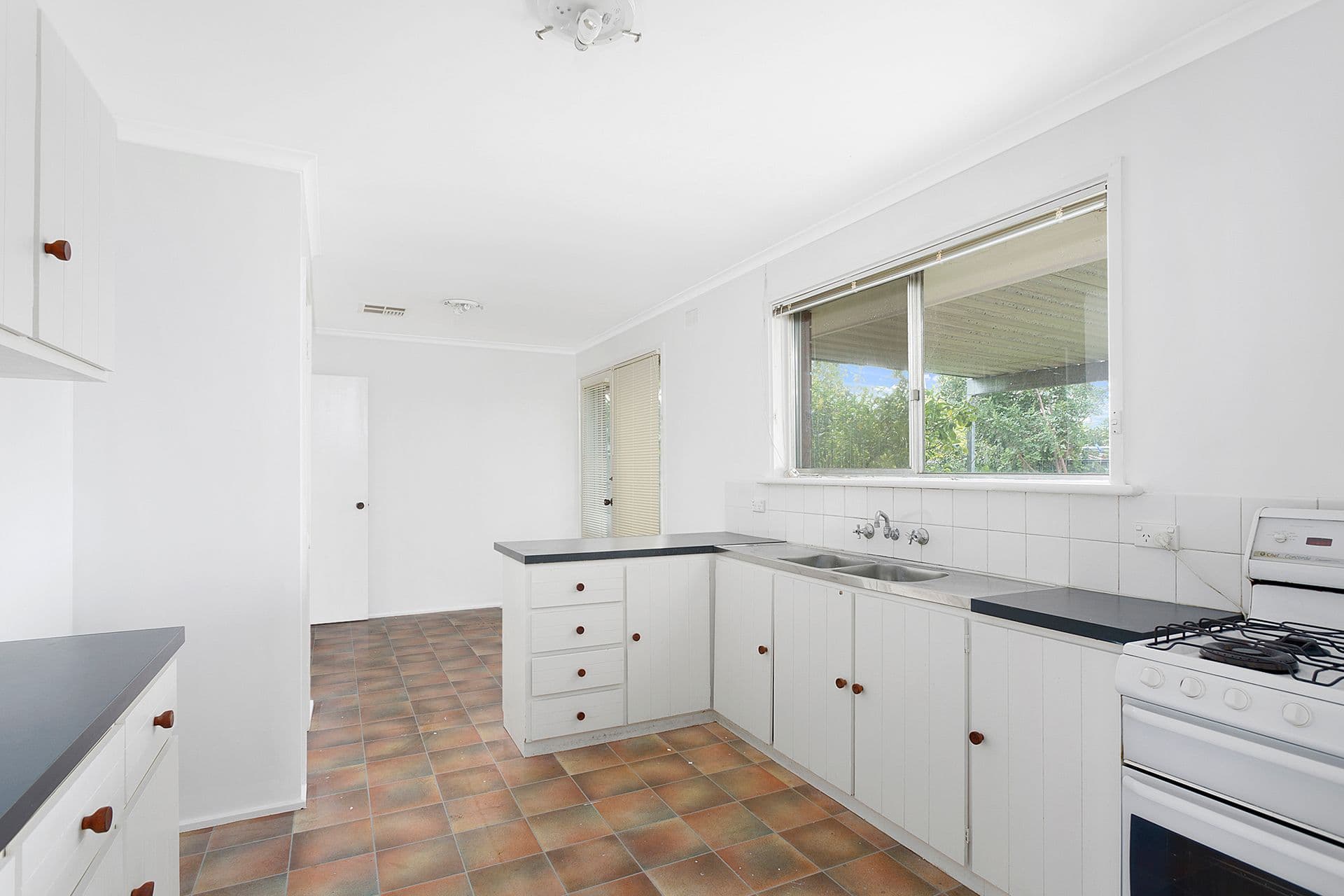 881 Marion Road, Mitchell Park SA 5043, Mitchell Park - Thumbnail 2