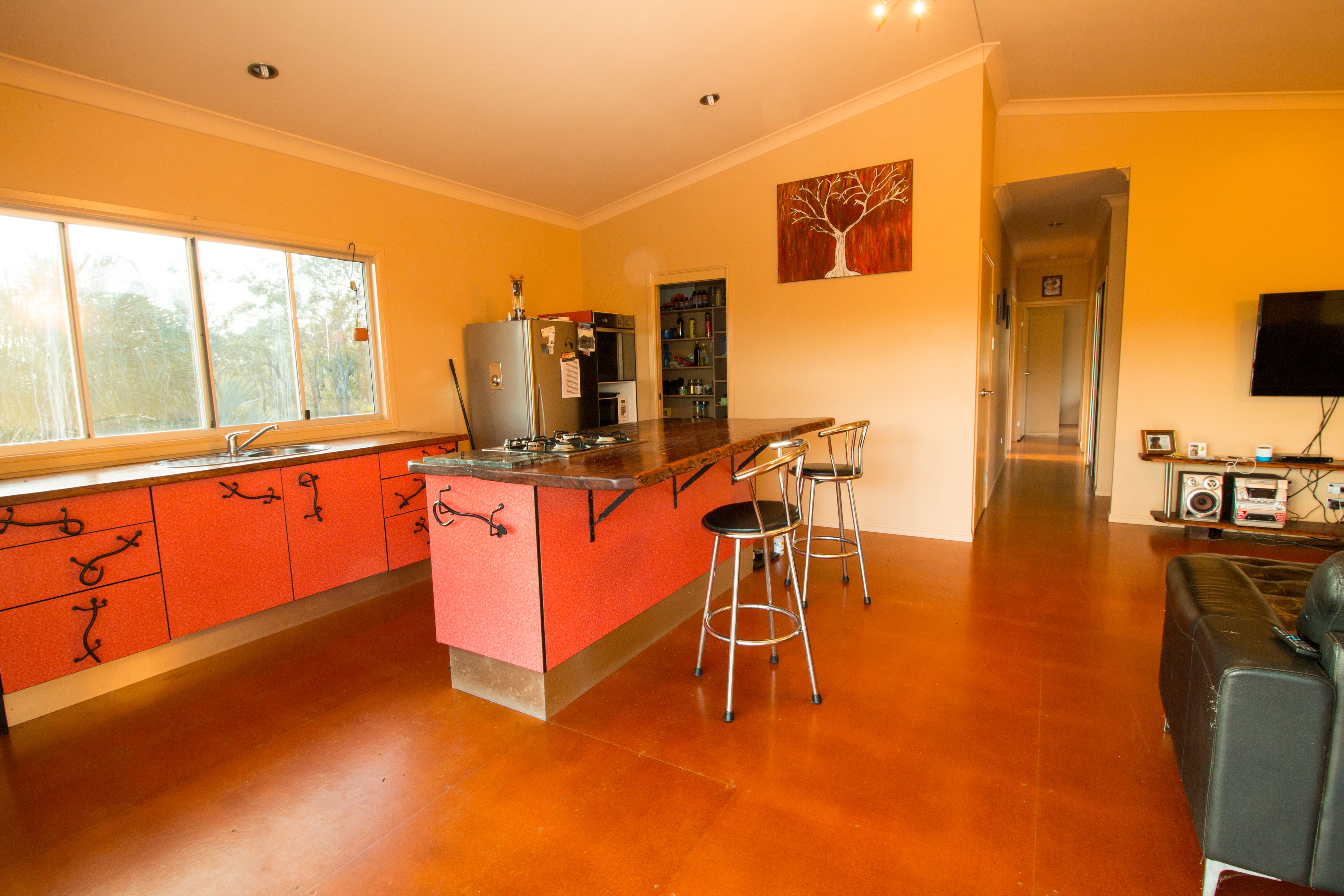 512 Murphy Road, Captain Creek QLD 4677, Captain Creek - Thumbnail 3