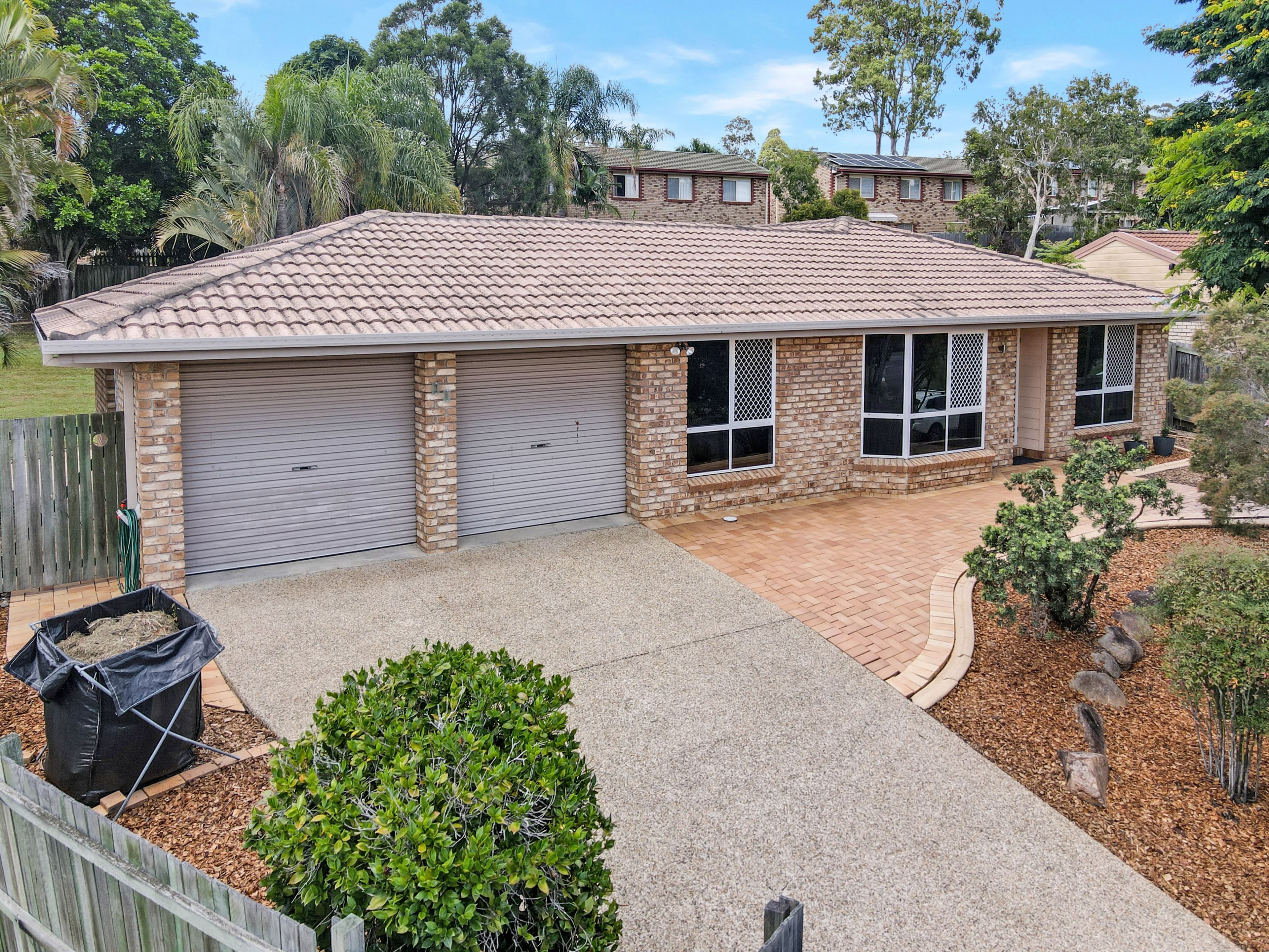 21 Duesbury Crescent, Edens Landing QLD 4207, Edens Landing - Thumbnail 2