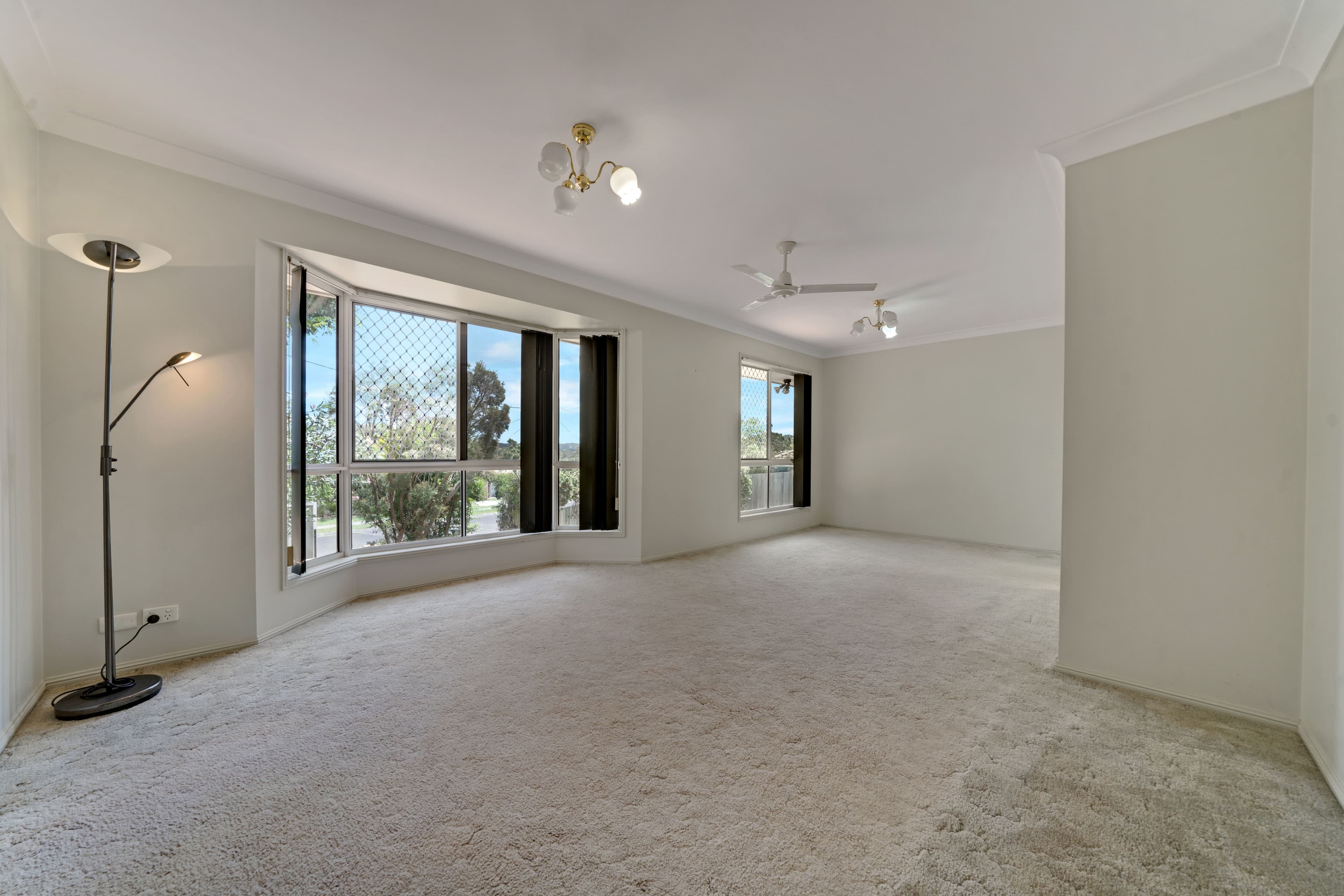 21 Duesbury Crescent, Edens Landing QLD 4207, Edens Landing - Thumbnail 6
