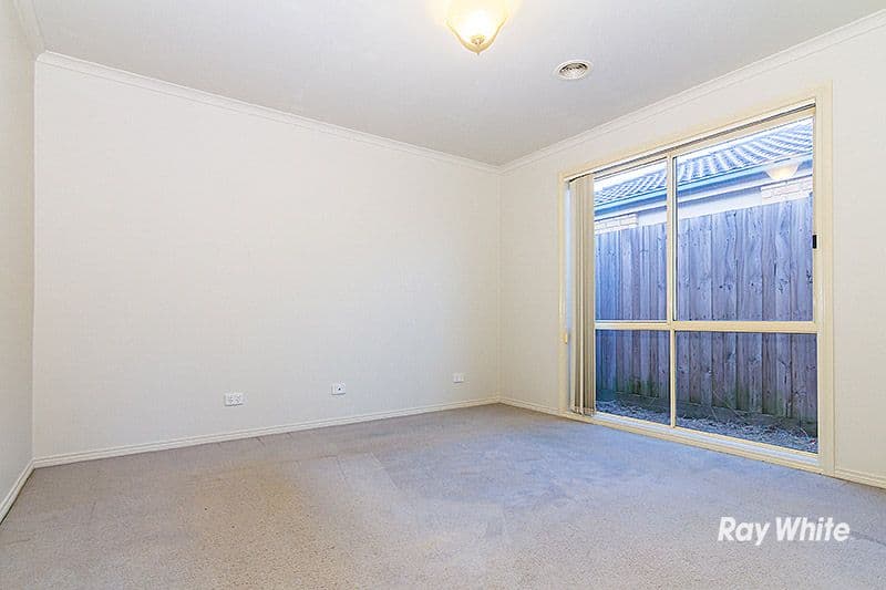 6 Carina Terrace, CRANBOURNE WEST VIC 3977, Cranbourne West - Thumbnail 5
