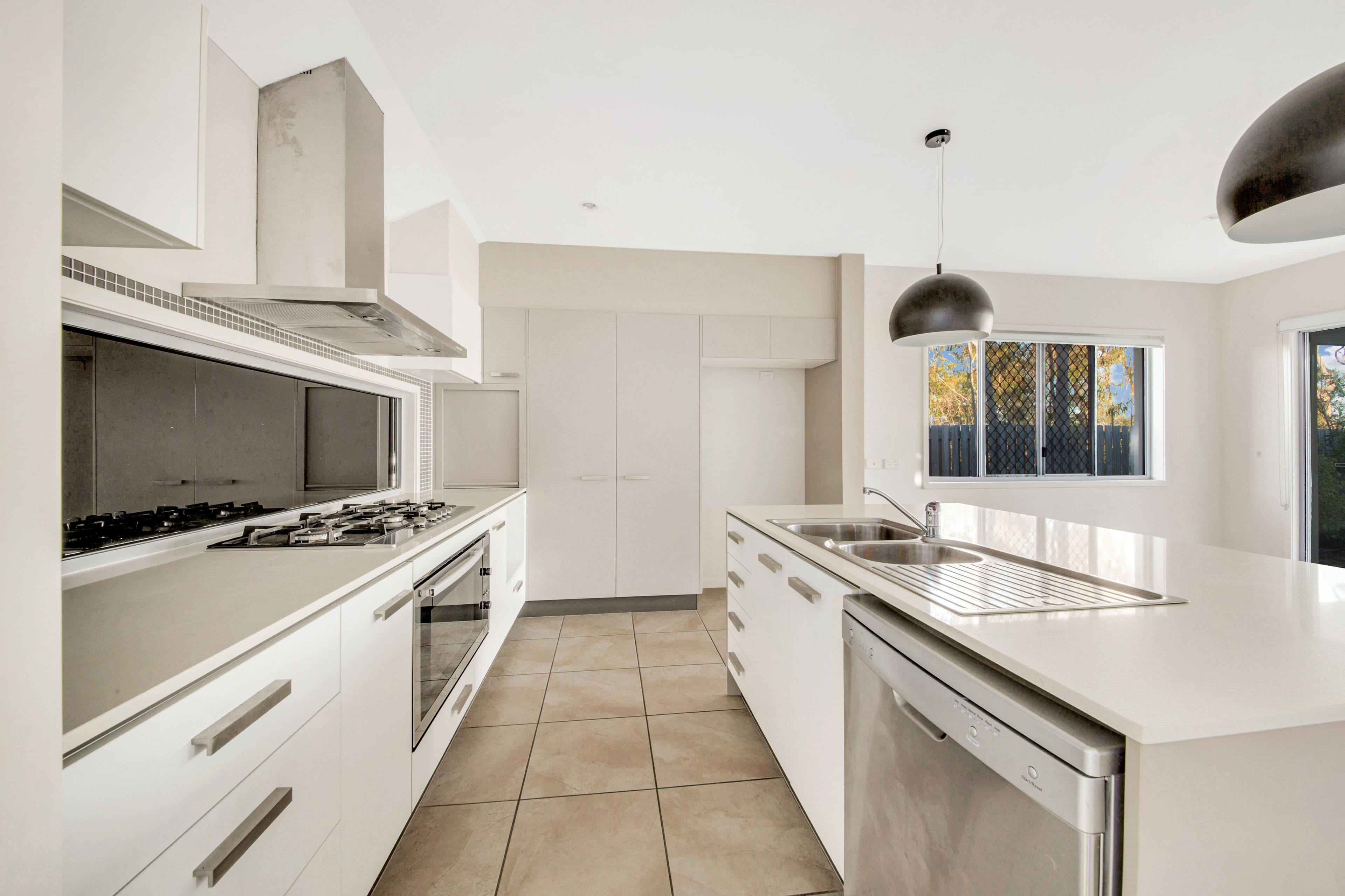 147 Emmadale Drive, New Auckland QLD 4680, New Auckland - Thumbnail 3