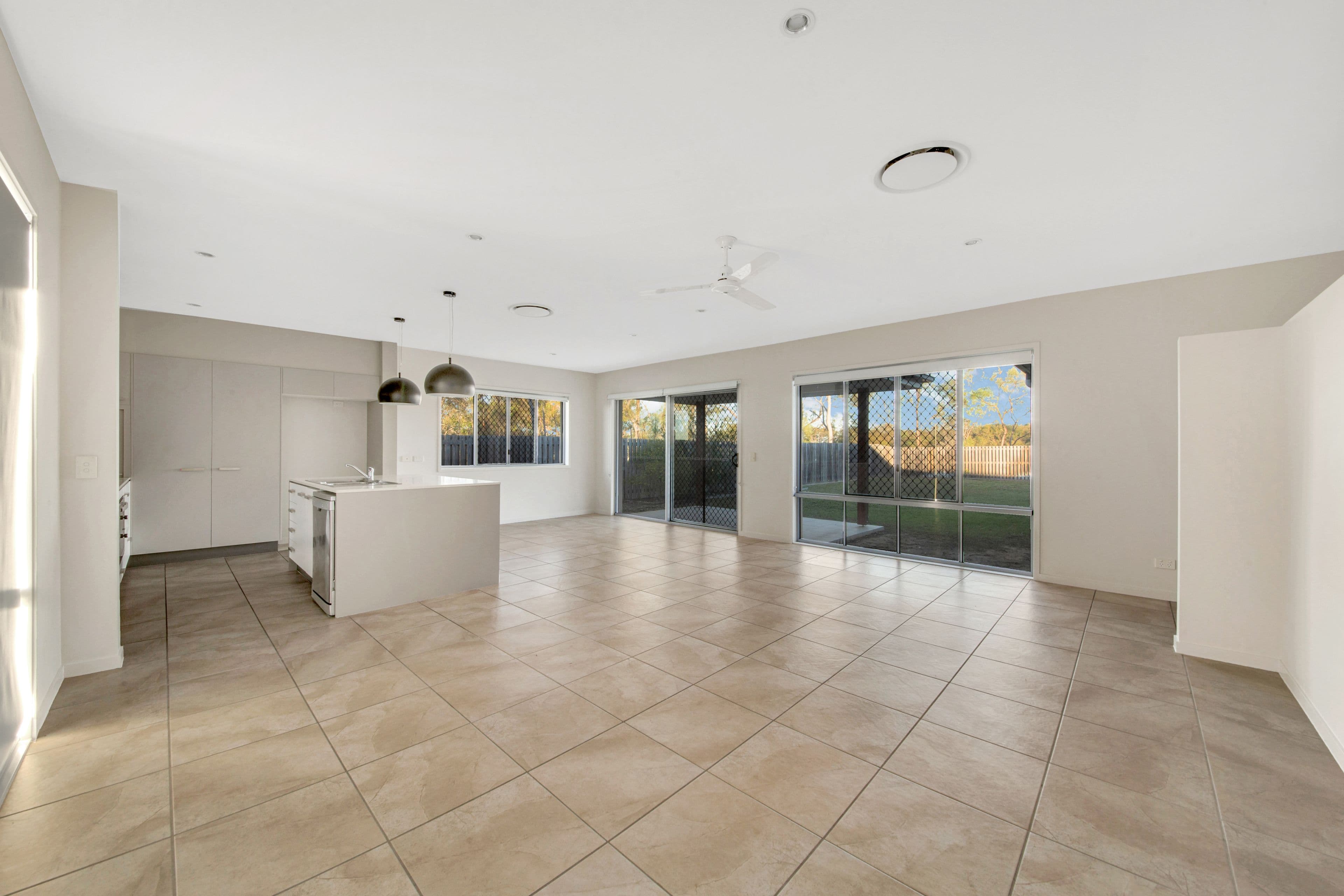147 Emmadale Drive, New Auckland QLD 4680, New Auckland - Thumbnail 4