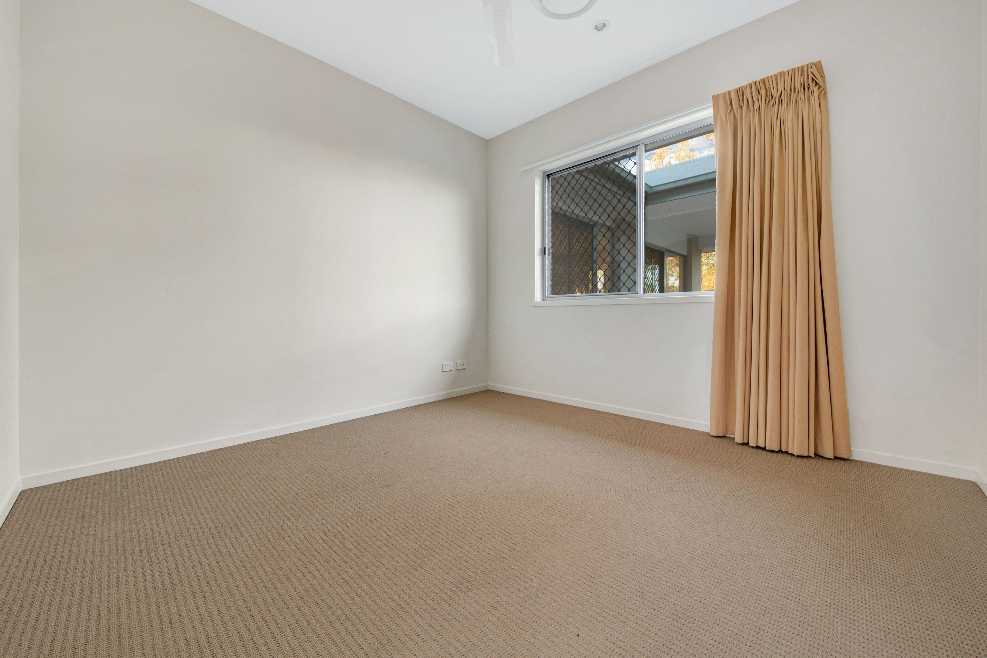 147 Emmadale Drive, New Auckland QLD 4680, New Auckland - Thumbnail 8