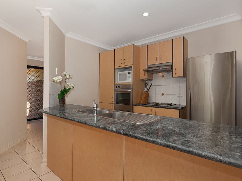 9 Belfry Place, OXLEY QLD 4075, Oxley - Thumbnail 4