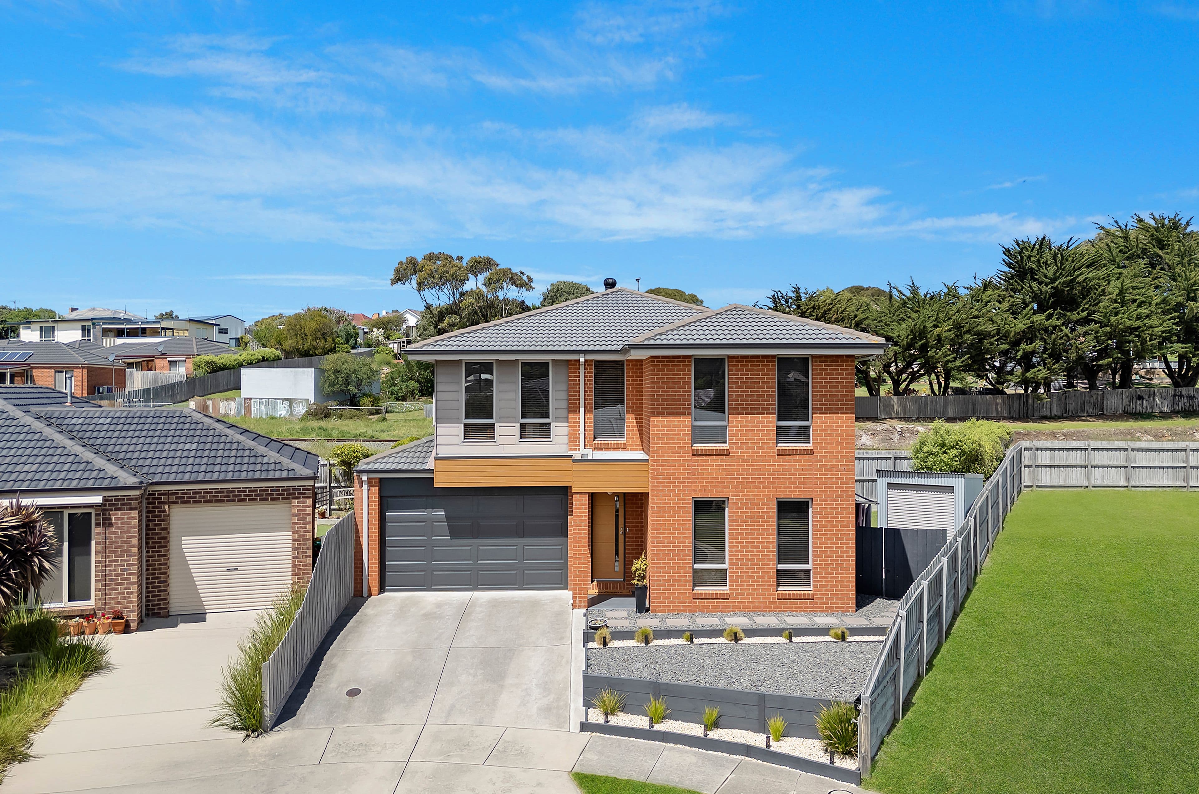 4 Earle Court, Warrnambool VIC 3280, Warrnambool - Thumbnail 2