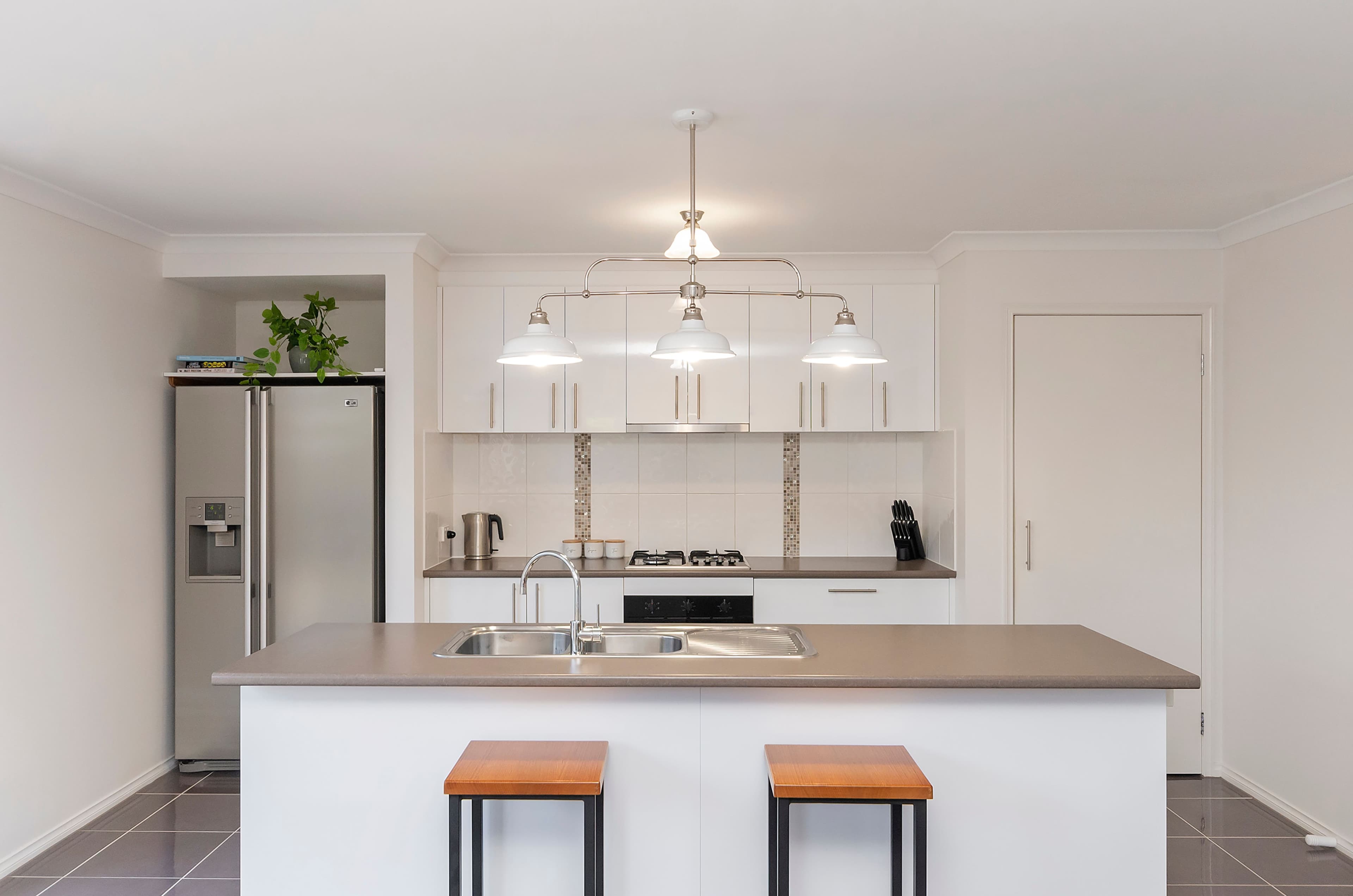 4 Earle Court, Warrnambool VIC 3280, Warrnambool - Thumbnail 3