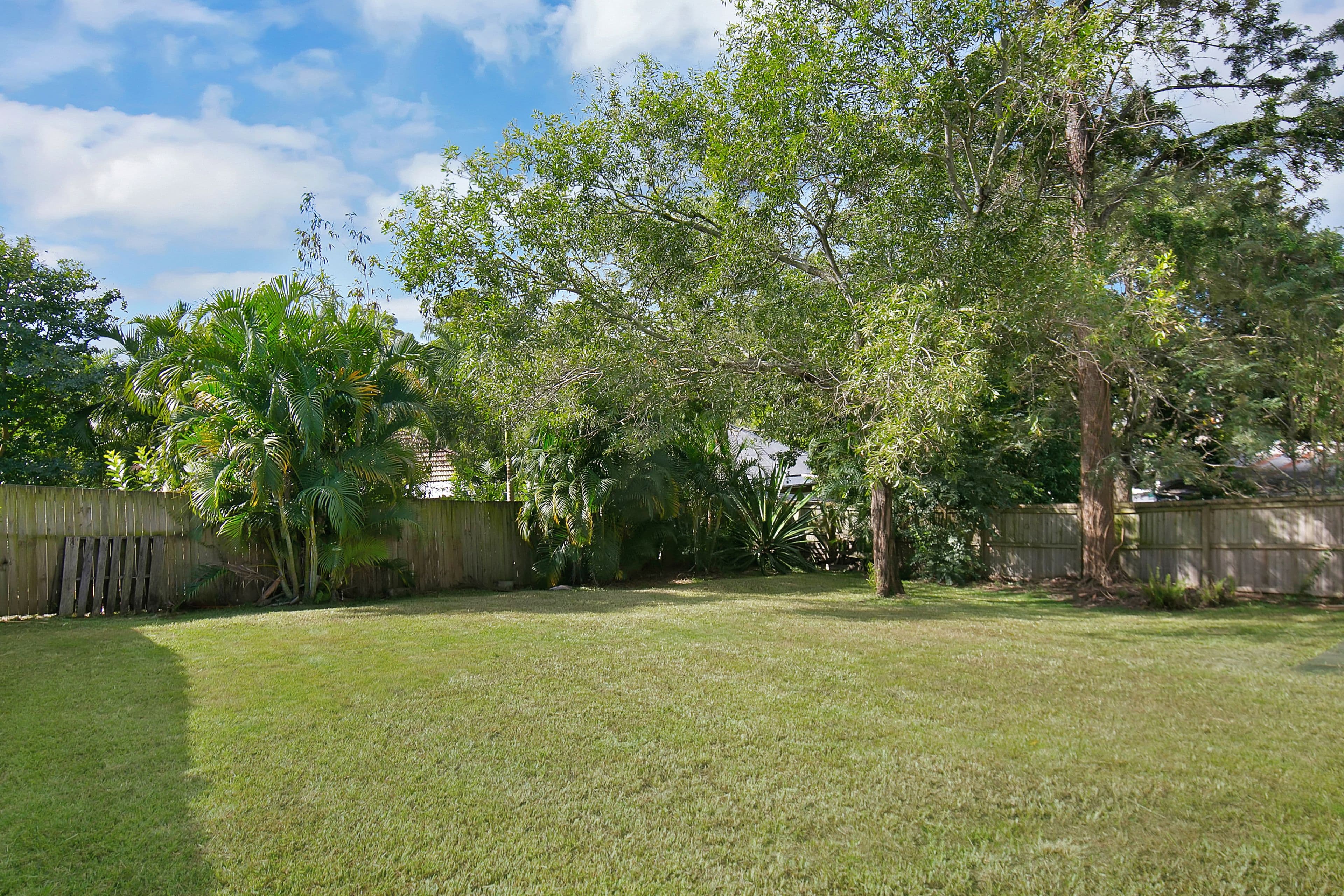 48 Bimbadeen Drive, Mooroolbark, Mooroolbark - Thumbnail 2
