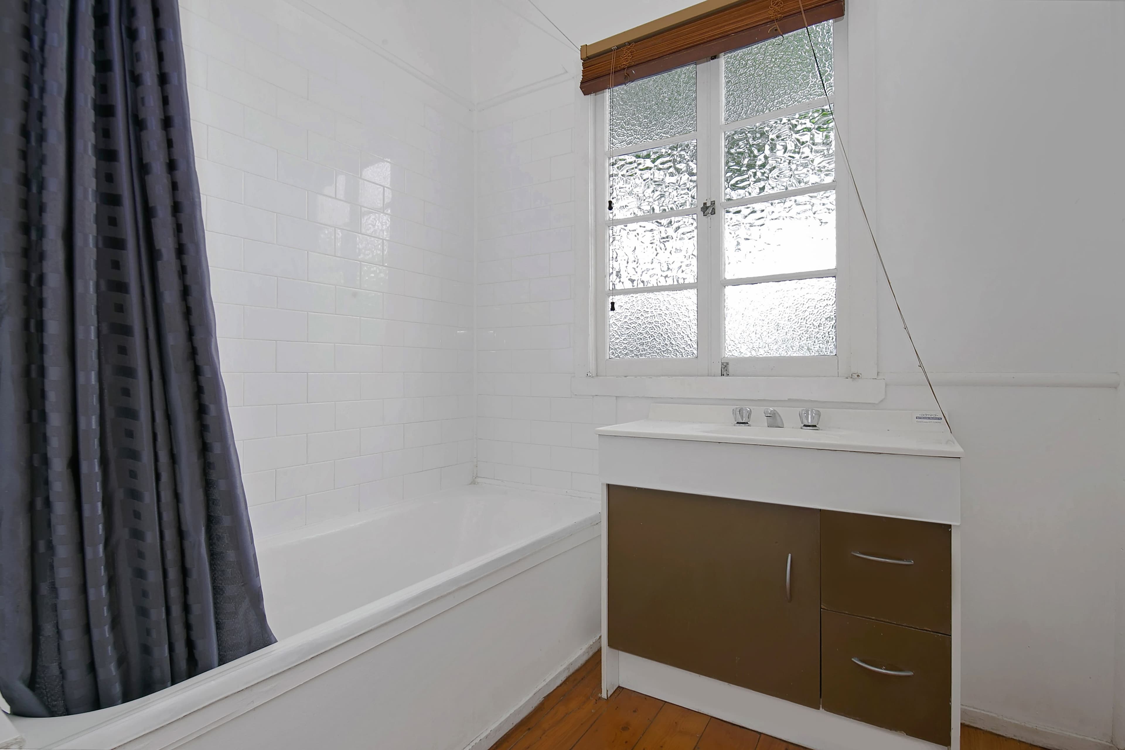 48 Bimbadeen Drive, Mooroolbark, Mooroolbark - Thumbnail 5