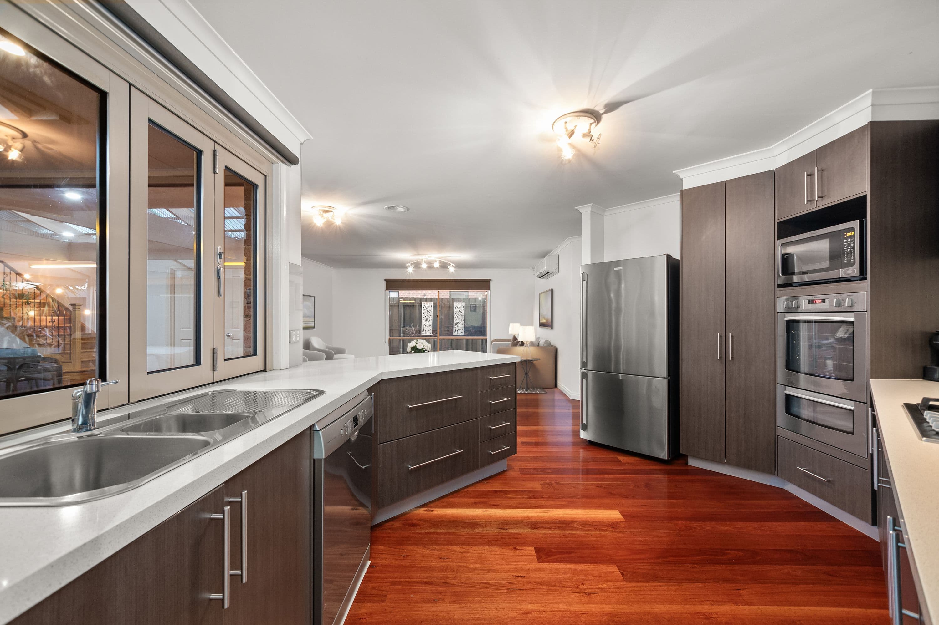 33 Hannah Avenue, Hillside VIC 3037, Hillside - Thumbnail 3