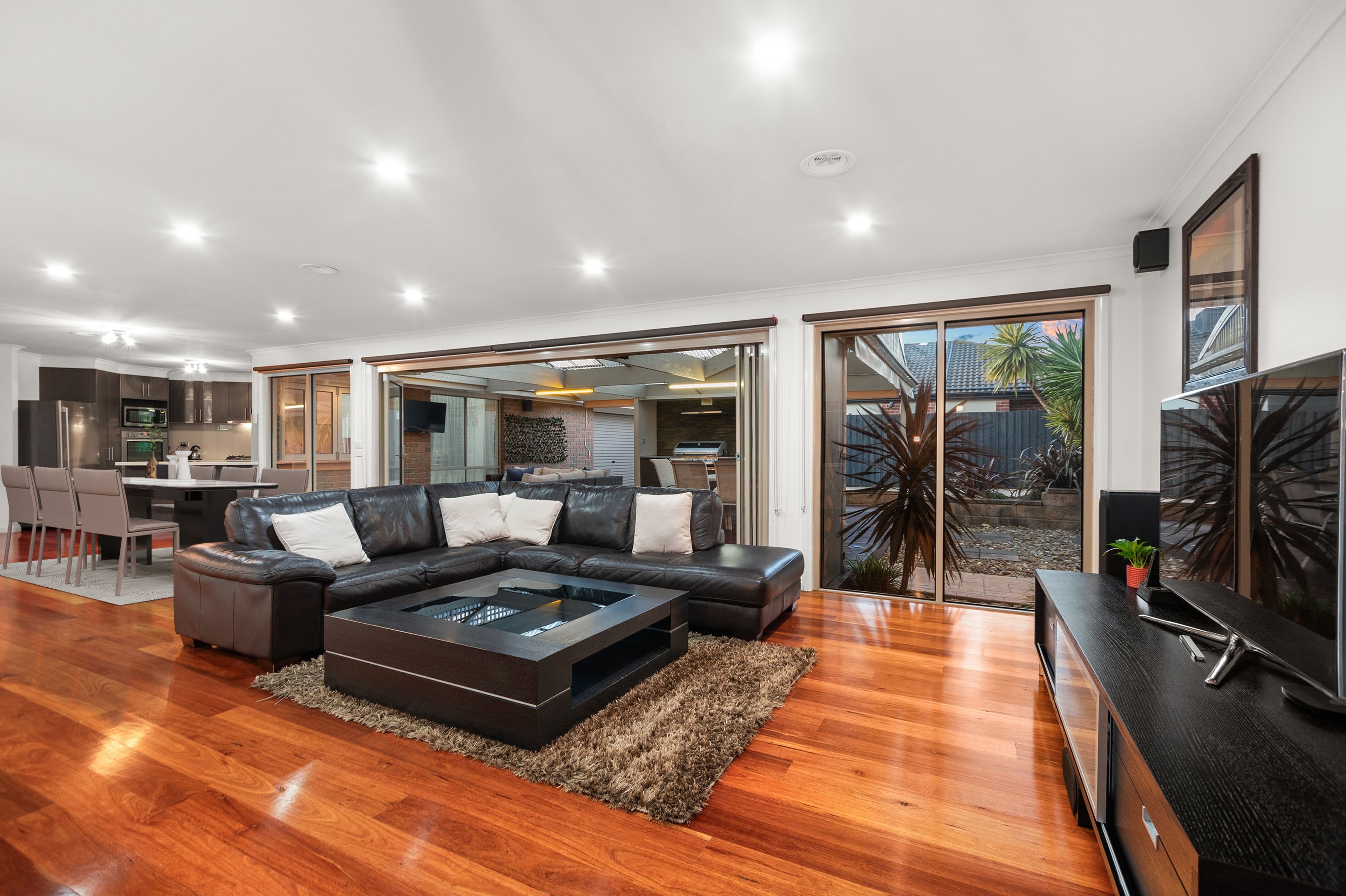 33 Hannah Avenue, Hillside VIC 3037, Hillside - Thumbnail 5