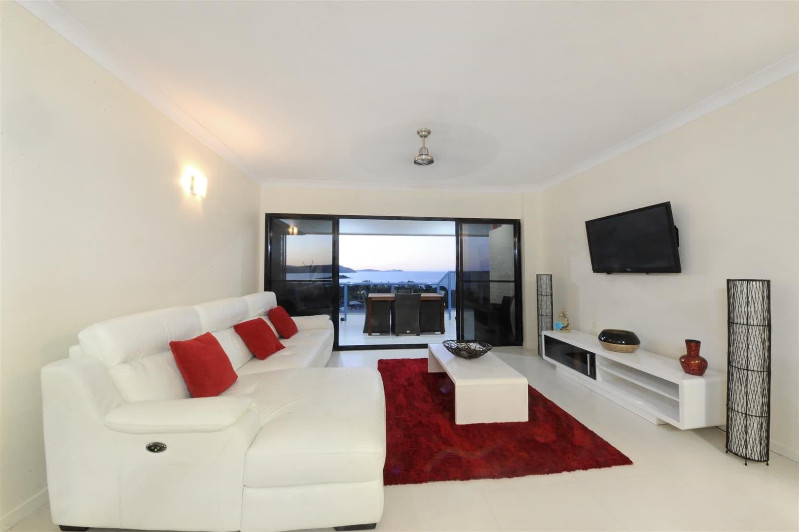 6 Eshelby Drive, CANNONVALE QLD 4802, Cannonvale - Image 1