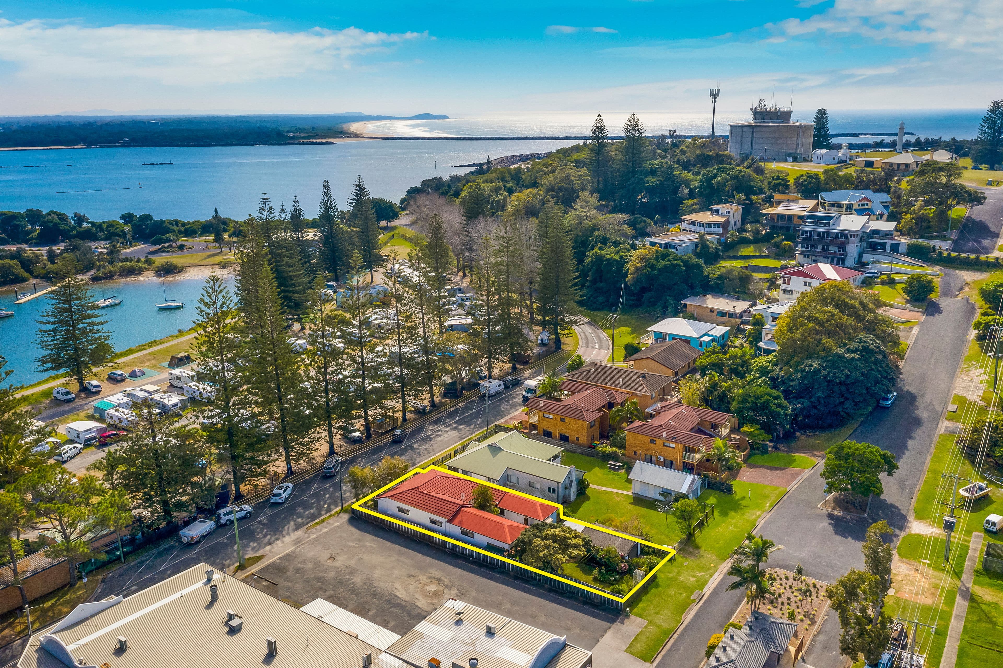 8 Harbour Street, Yamba - Image 1