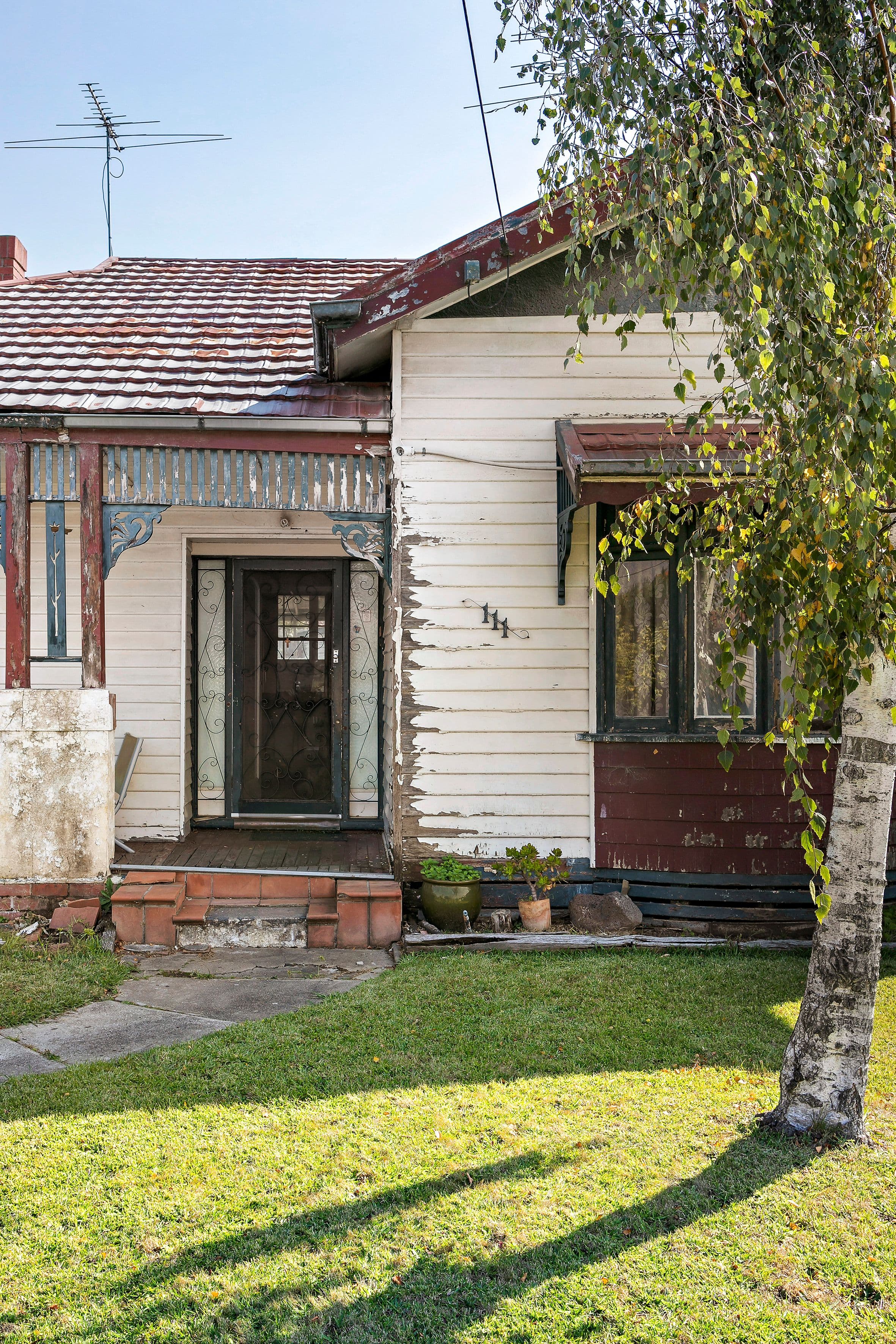 111 Barrow Street, Coburg VIC 3058, Coburg - Thumbnail 3