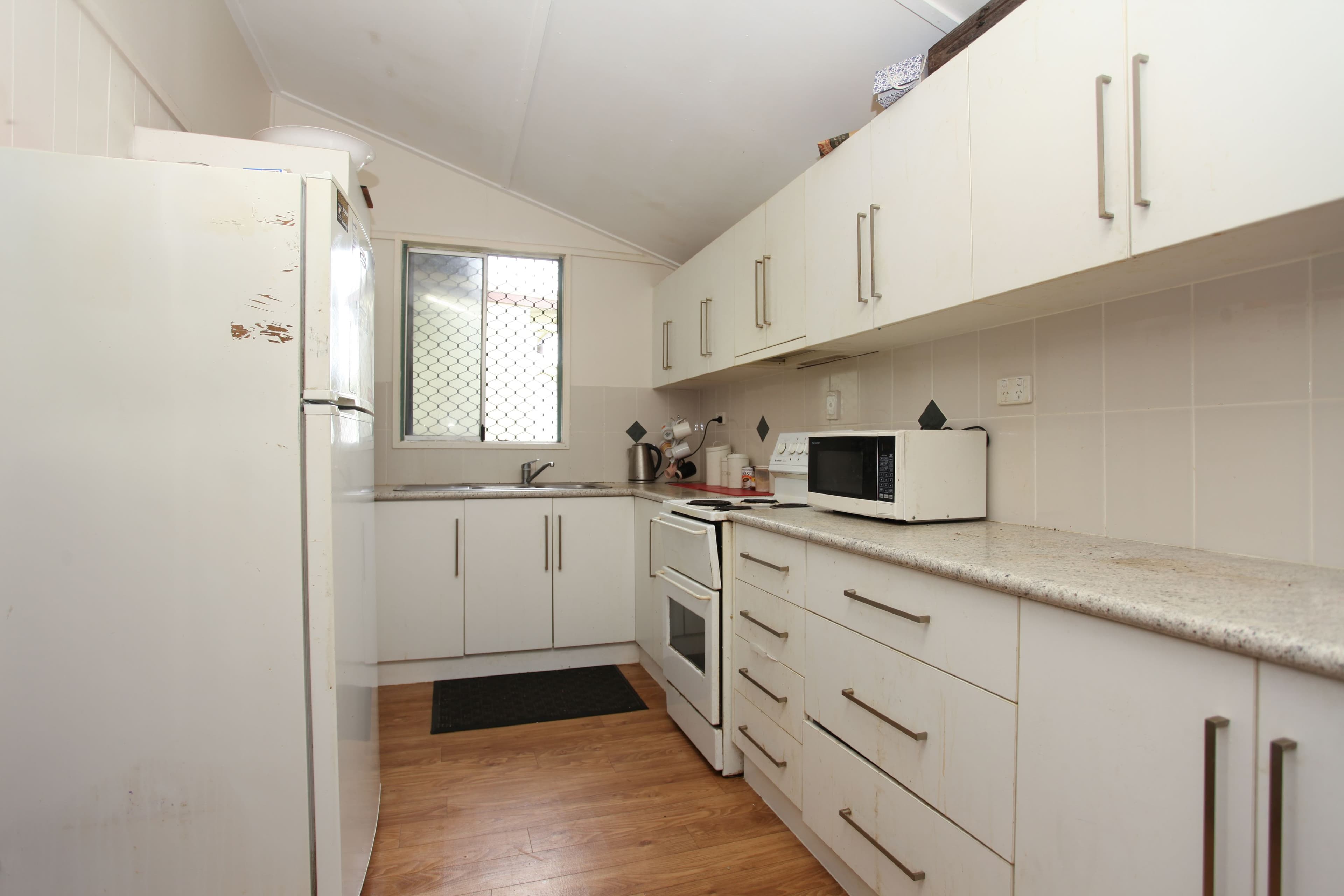 11 Lynch Street, East Mackay QLD 4740, East Mackay - Thumbnail 6
