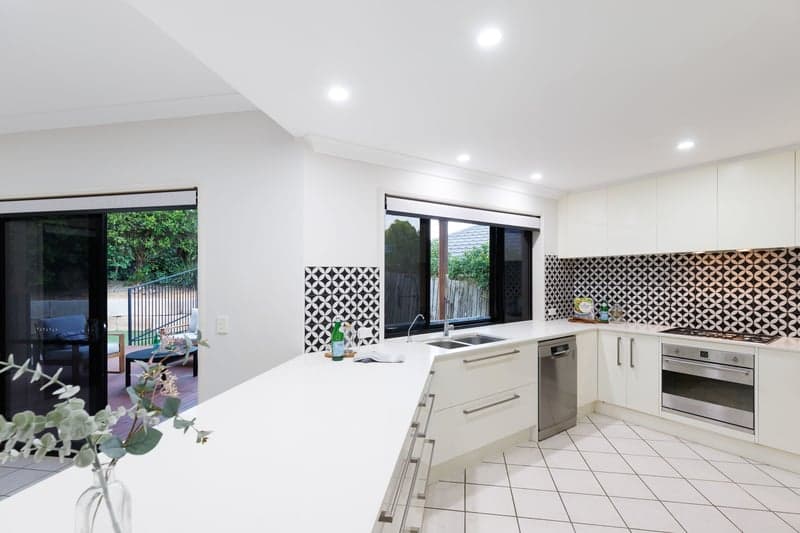 18 Parklane Terrace, Brookfield - Thumbnail 5