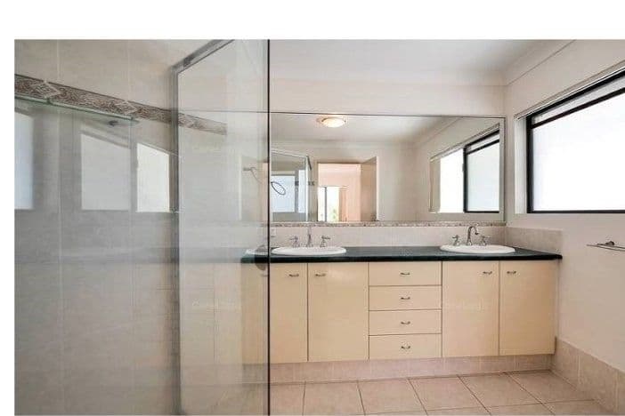 371 Benowa Road, Benowa Waters QLD 4217, Benowa - Thumbnail 8