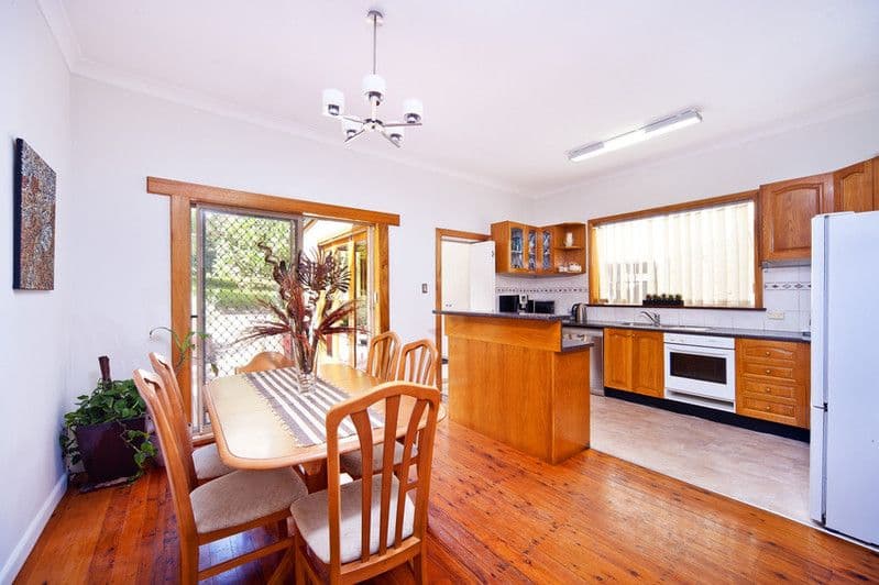 81 Dalrymple Avenue, CHATSWOOD NSW 2067, Chatswood - Thumbnail 3