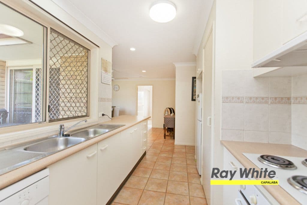 12 Redruth Road, ALEXANDRA HILLS QLD 4161, Alexandra Hills - Thumbnail 3