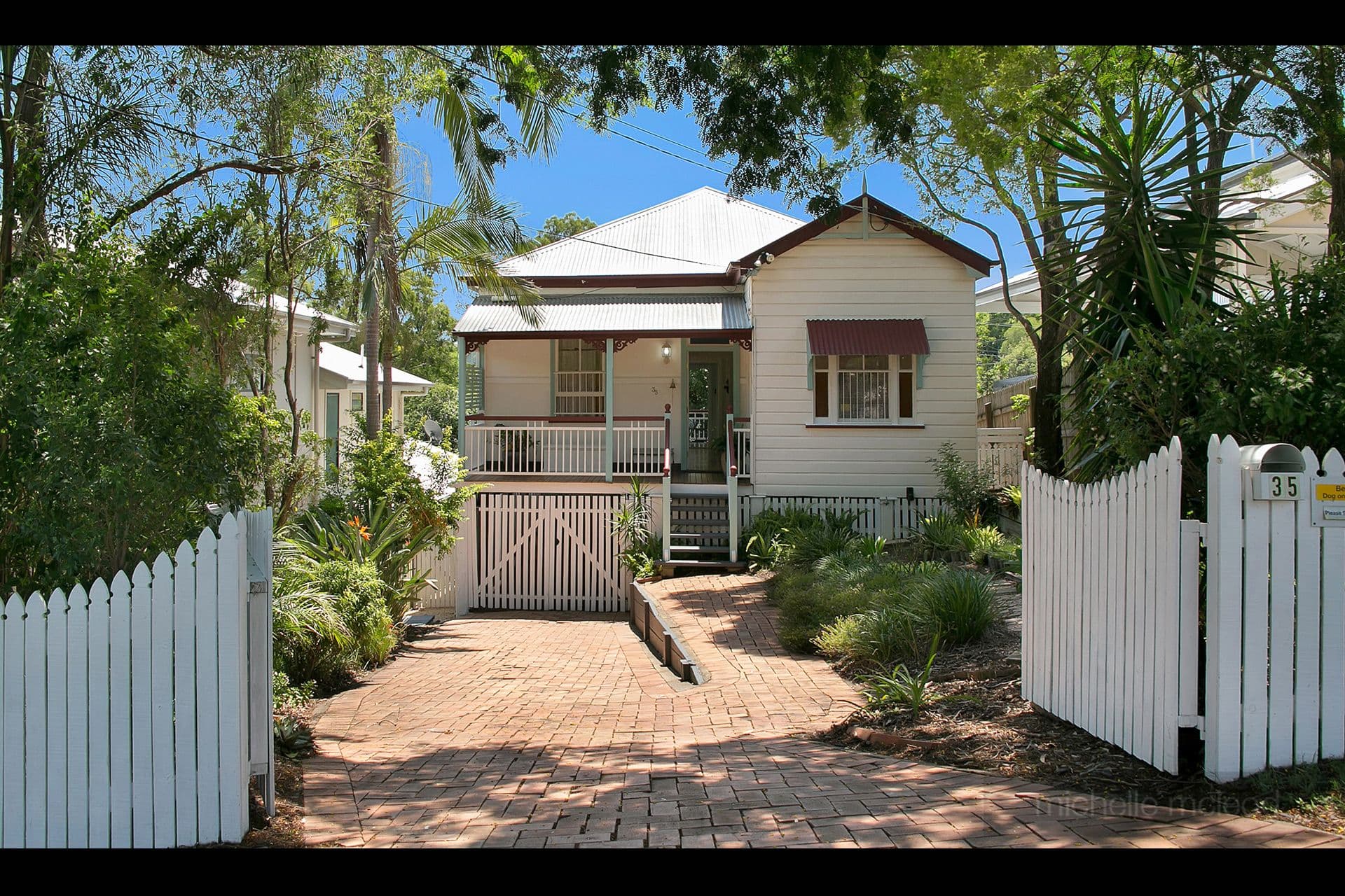 35 Chapman Street, Chapel Hill QLD 4069, Chapel Hill - Image 1