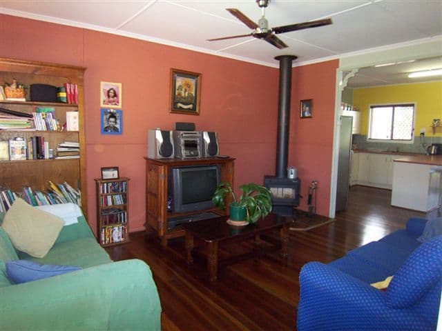 15  Avondale Street, NEWTOWN QLD 4350, Newtown - Thumbnail 2