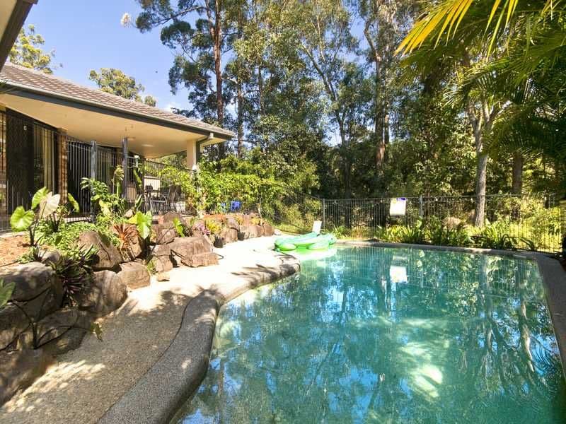 6 Cowell Drive, BURLEIGH HEADS QLD 4220, Burleigh Heads - Thumbnail 6