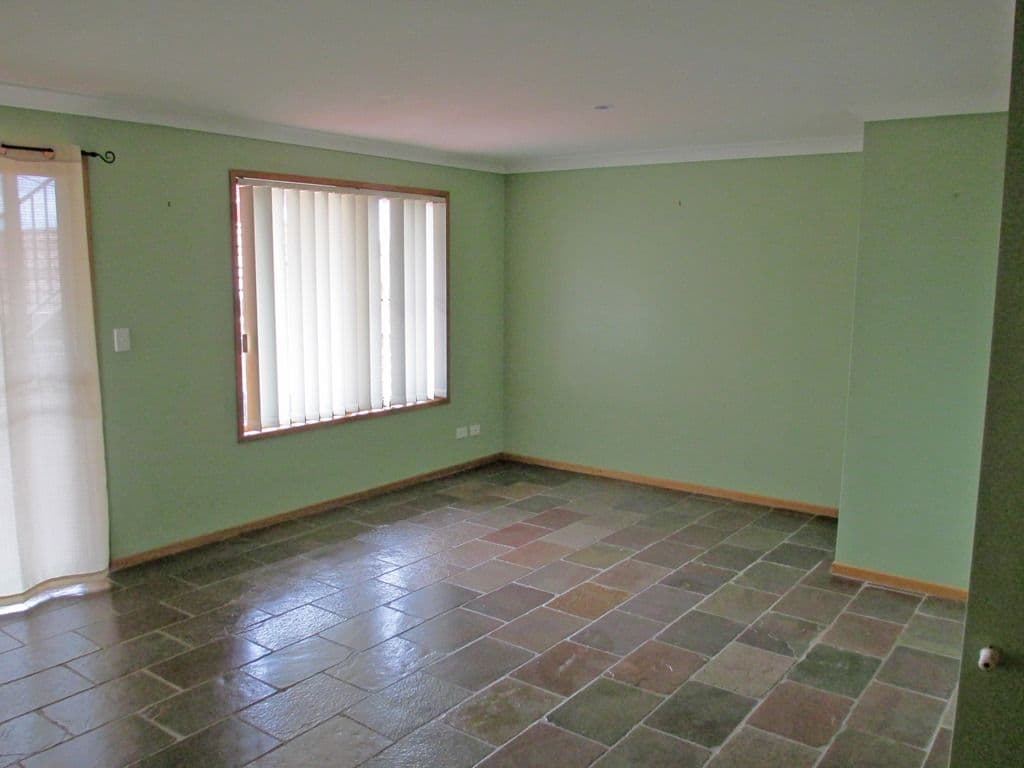 5 Kentia Close, PORT MACQUARIE NSW 2444, Port Macquarie - Thumbnail 4