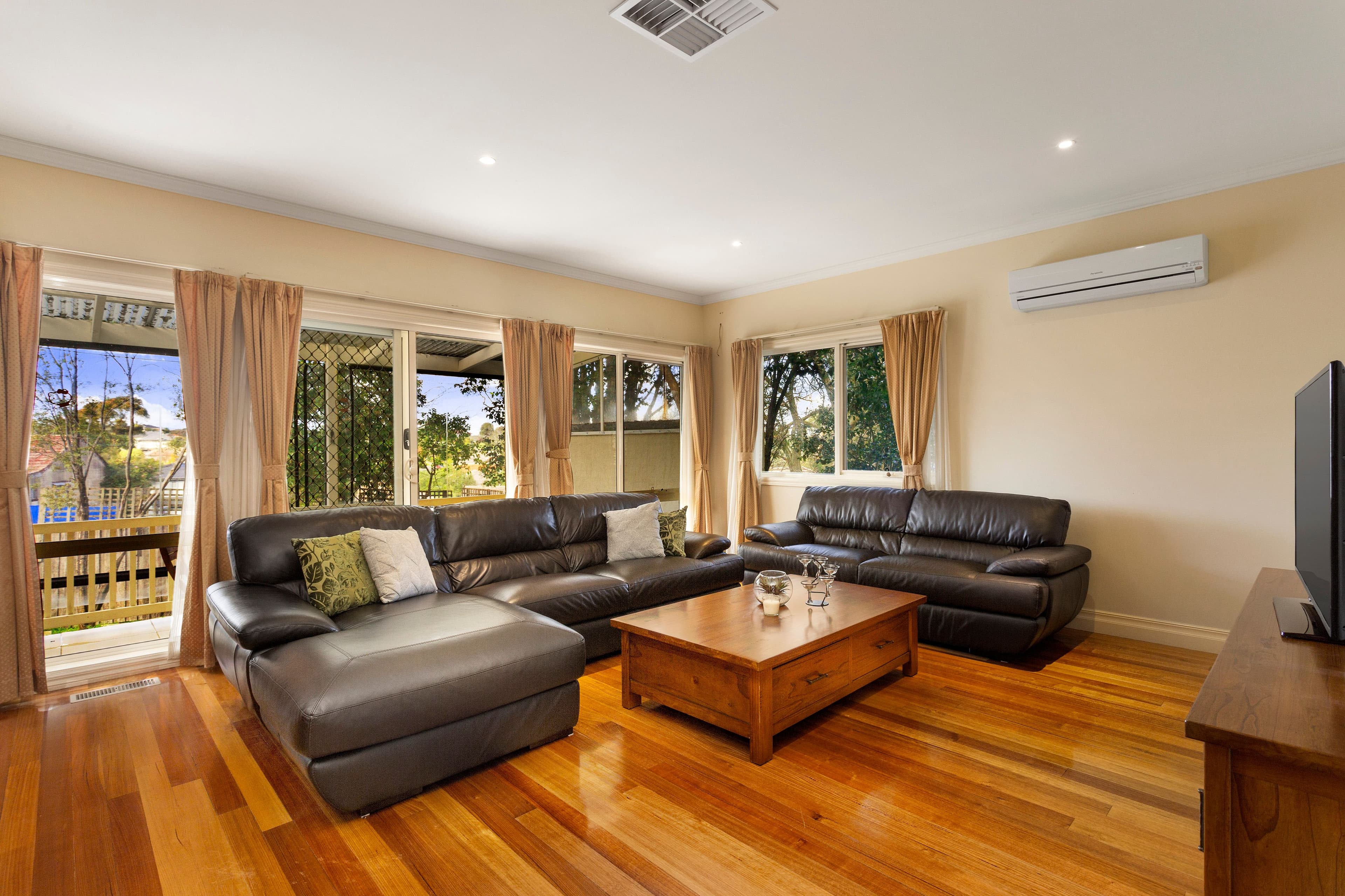 4 Myrtle Court, Doncaster East VIC 3109, Doncaster East - Thumbnail 5