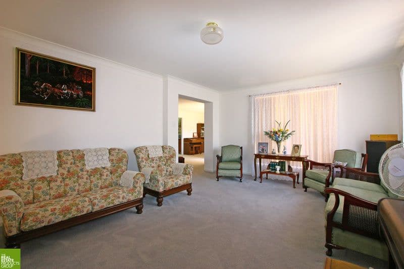 28 Clermont Cresent, ALBION PARK NSW 2527, Albion Park - Thumbnail 4