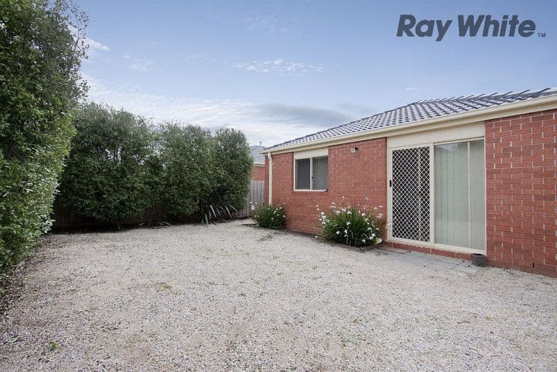 1 Brae Grove, POINT COOK VIC 3030, Point Cook - Thumbnail 6