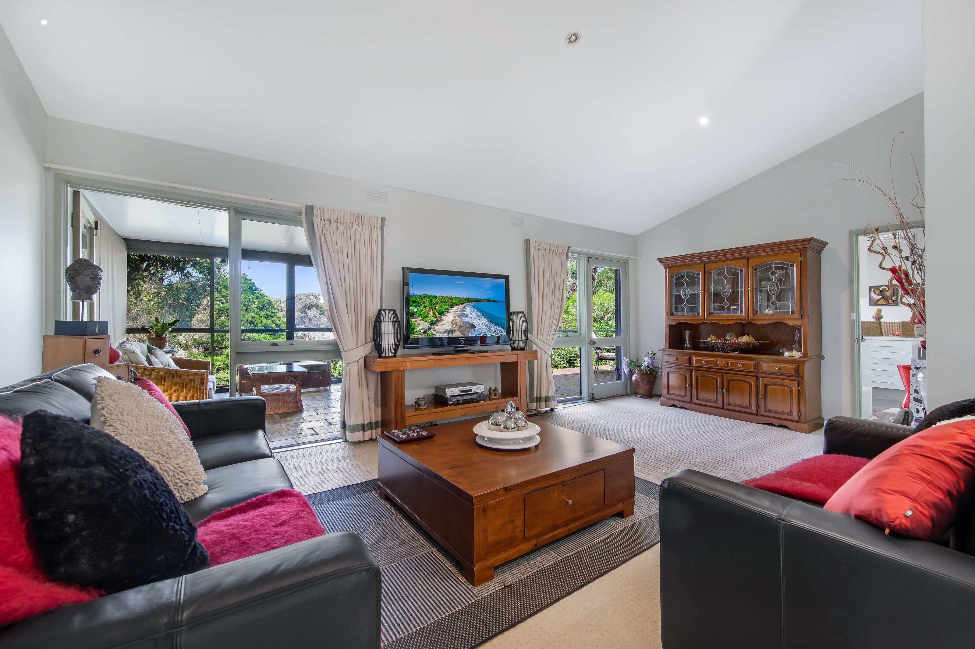 22 Oxford Street, Mount Waverley VIC 3149, Mount Waverley - Thumbnail 3