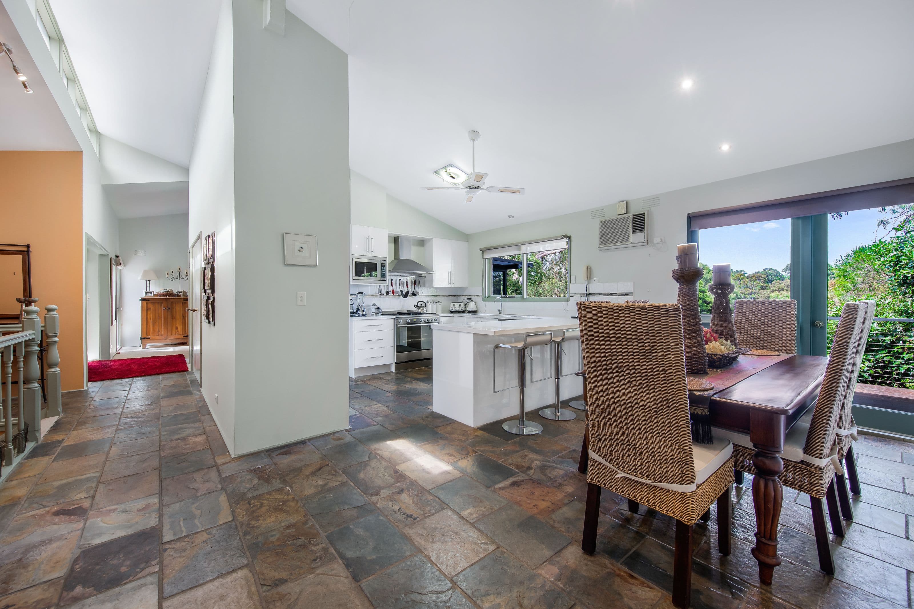 22 Oxford Street, Mount Waverley VIC 3149, Mount Waverley - Thumbnail 4