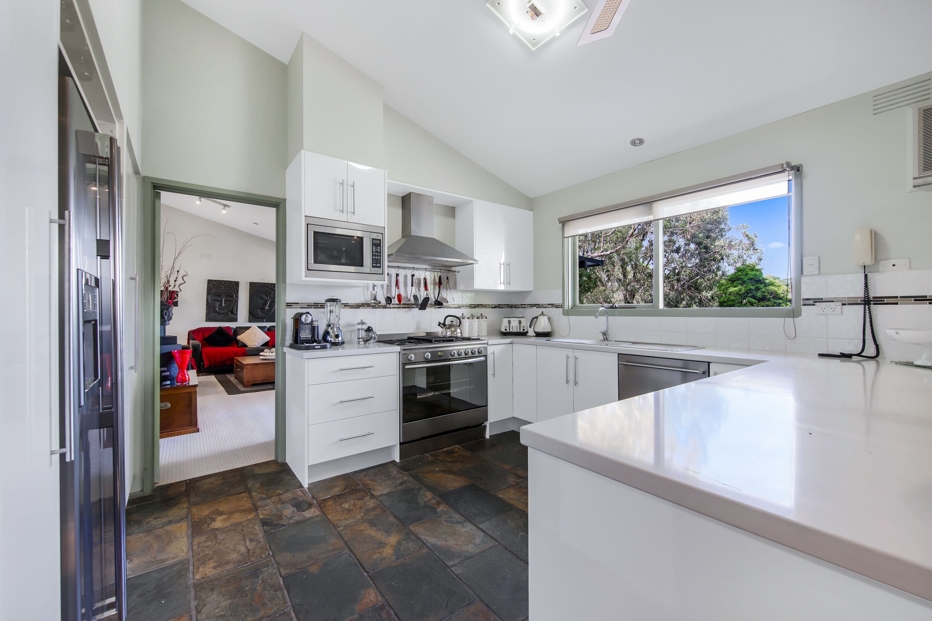 22 Oxford Street, Mount Waverley VIC 3149, Mount Waverley - Thumbnail 5