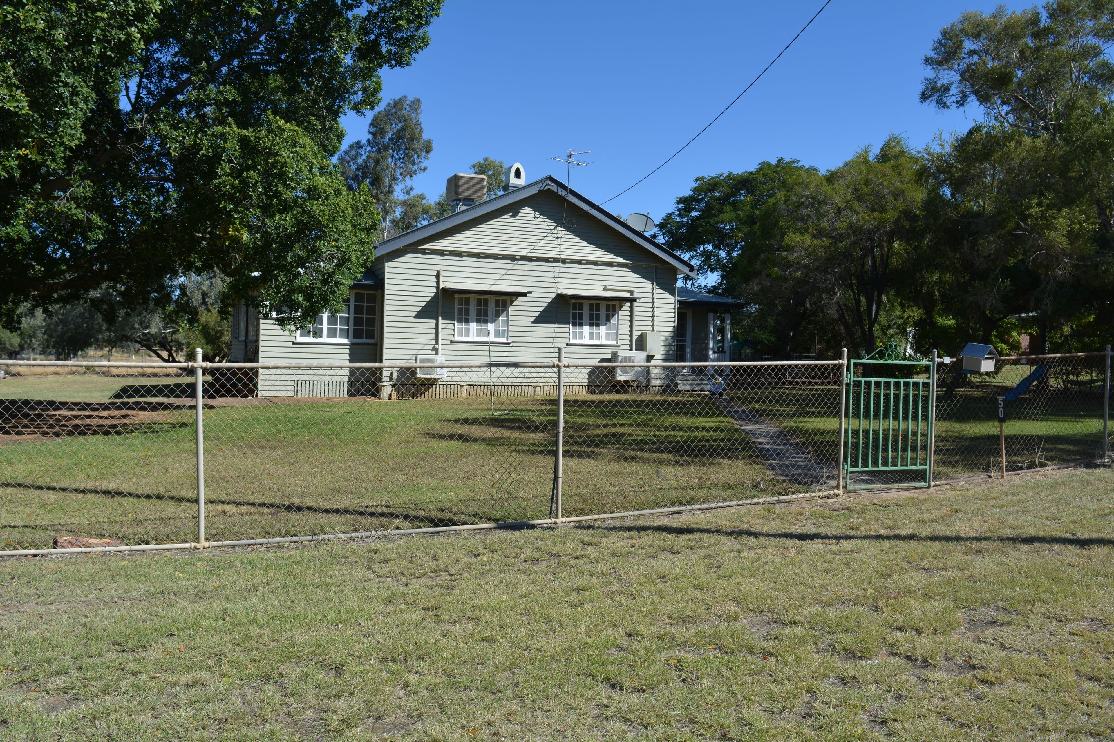 50 Garden Street, Blackall QLD 4472, Blackall - Image 1