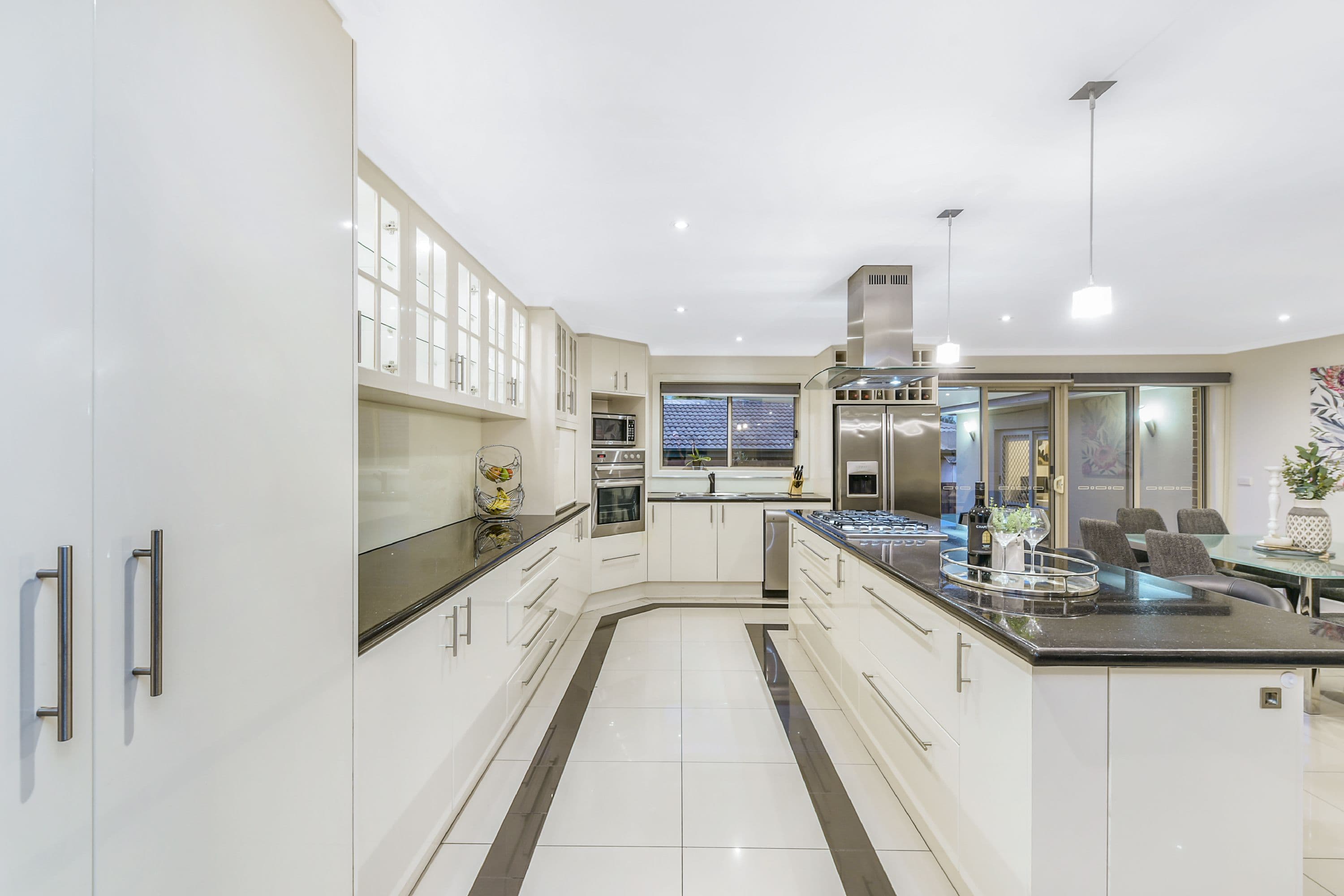 30 Fernbank Crescent, Mulgrave VIC 3170, Mulgrave - Thumbnail 3