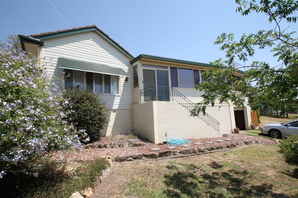 18 Nowland Avenue, QUIRINDI NSW 2343, Quirindi - Image 1