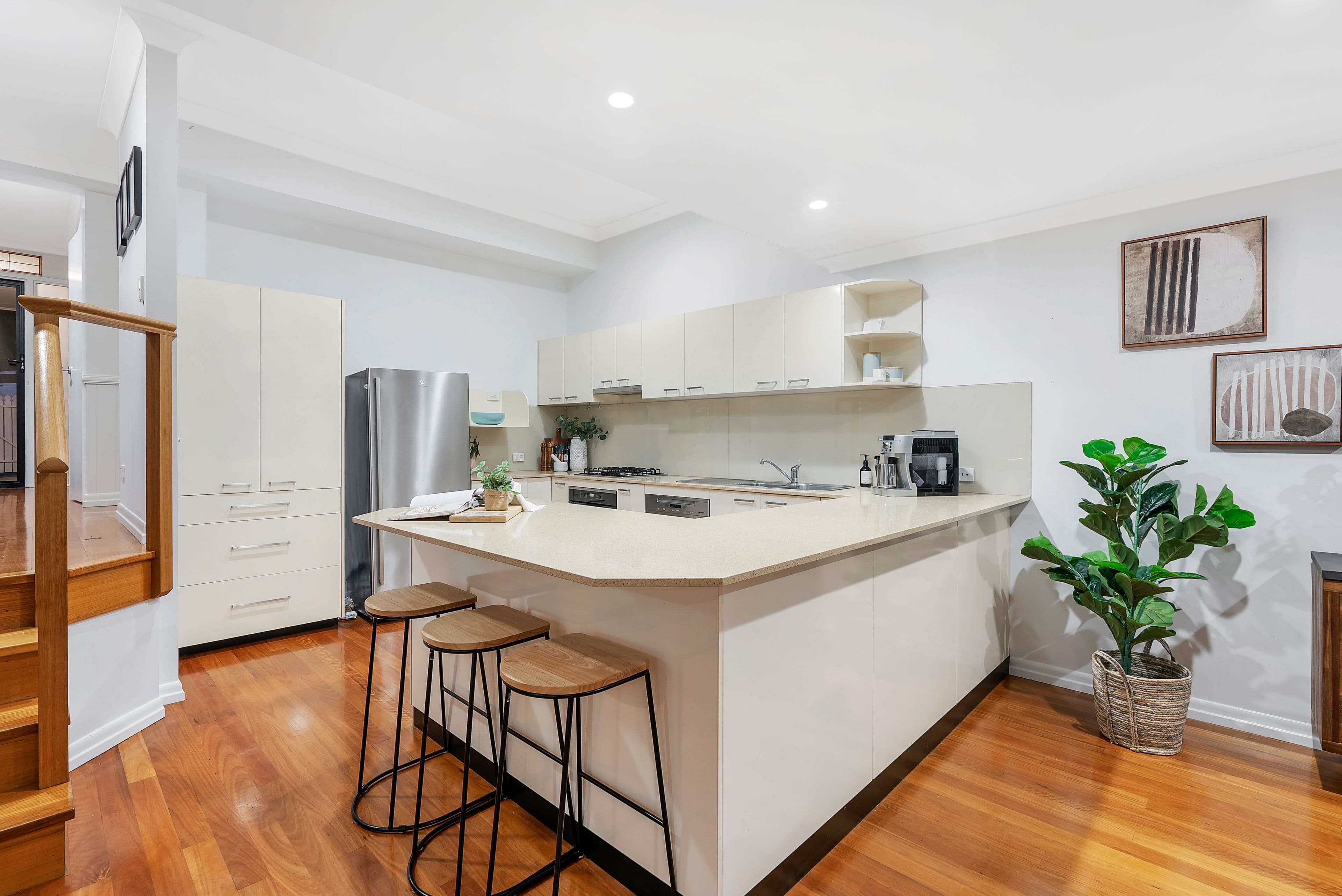9 View Parade, Ashgrove QLD 4060, Ashgrove - Thumbnail 4