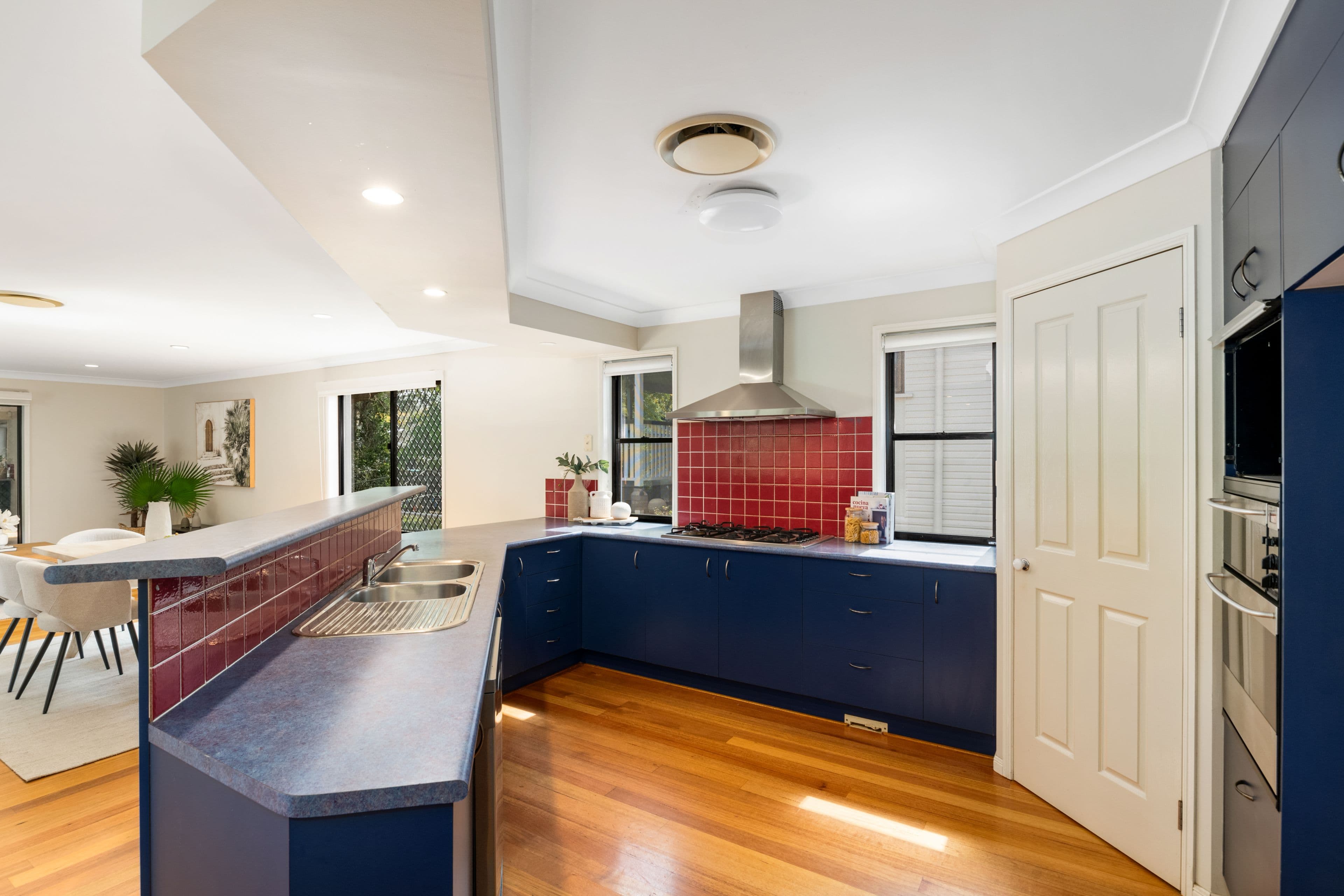 89 Ormadale Road, Yeronga QLD 4104, Yeronga - Thumbnail 4