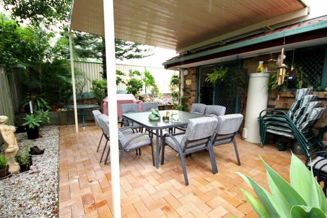 12 Sarath Street, Mudgeeraba QLD 4213, Mudgeeraba - Image 1