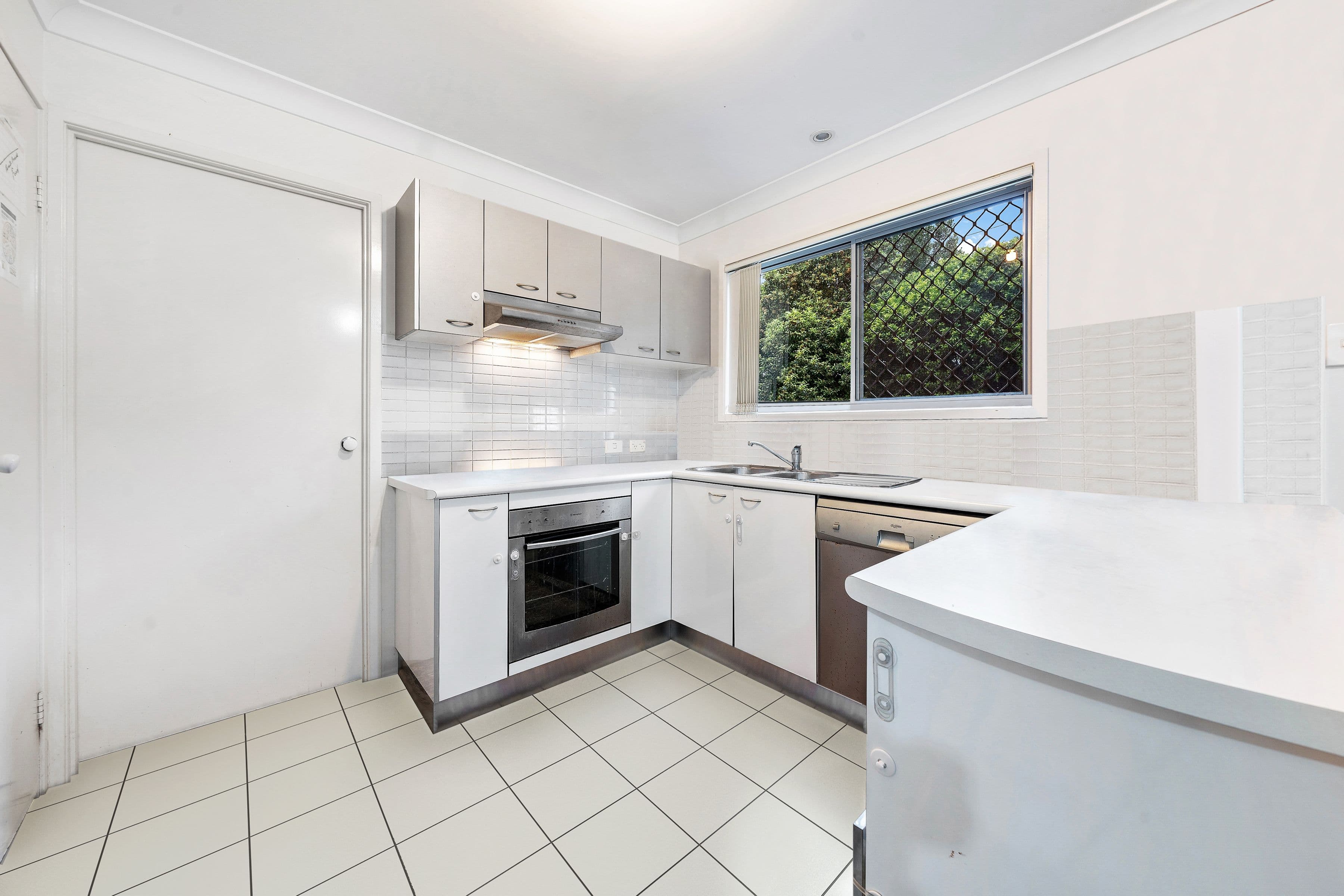 21 Second Avenue, Marsden QLD 4132, Marsden - Thumbnail 3