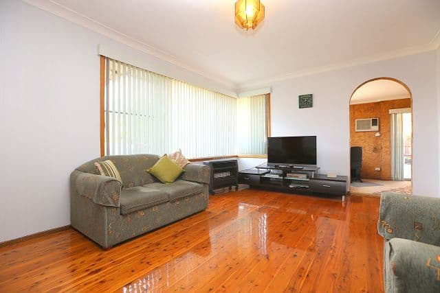 12 Lentara Court, Georges Hall NSW 2198, Georges Hall - Thumbnail 2
