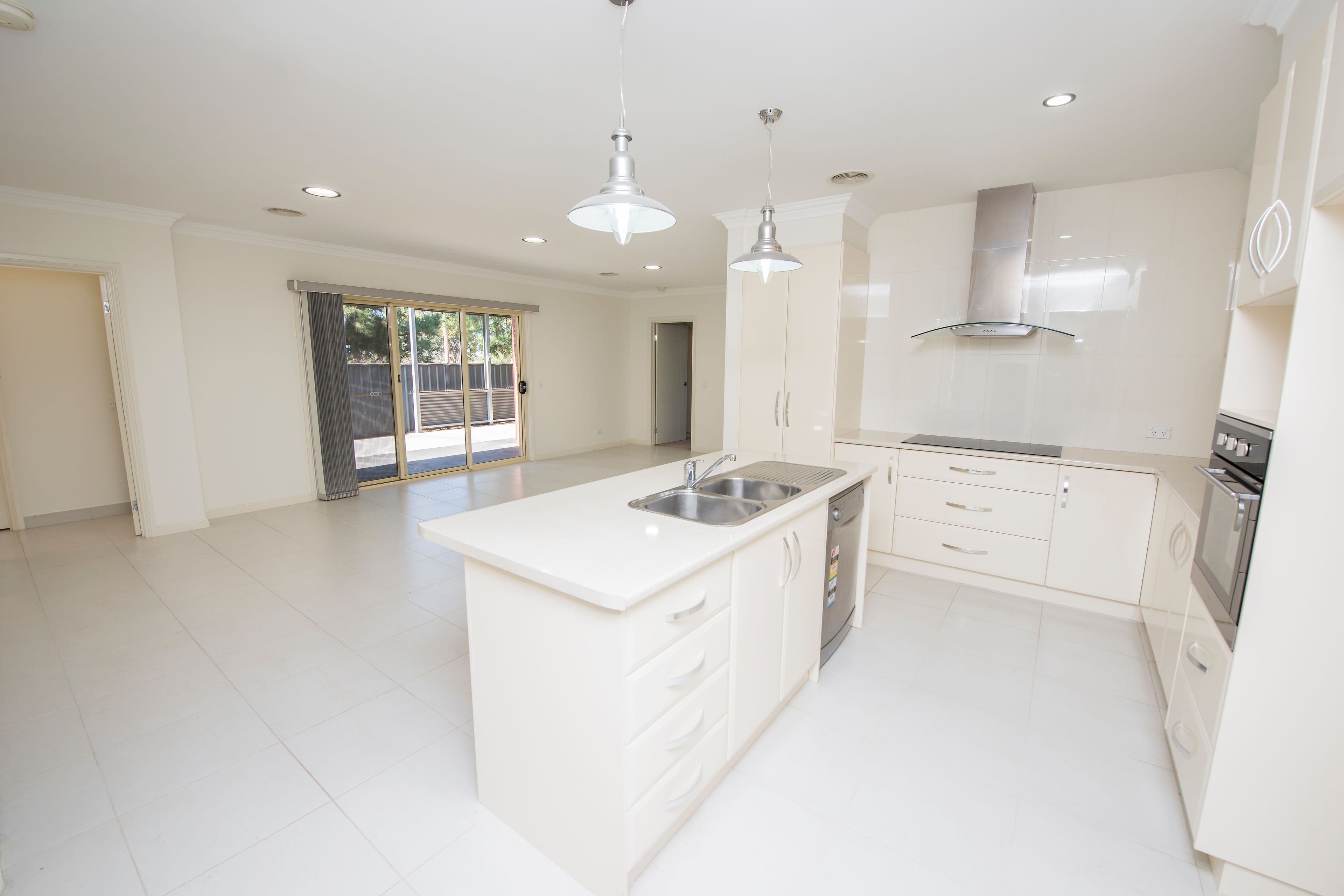 23 Acacia Street, Swan Hill VIC 3585, Swan Hill - Thumbnail 3
