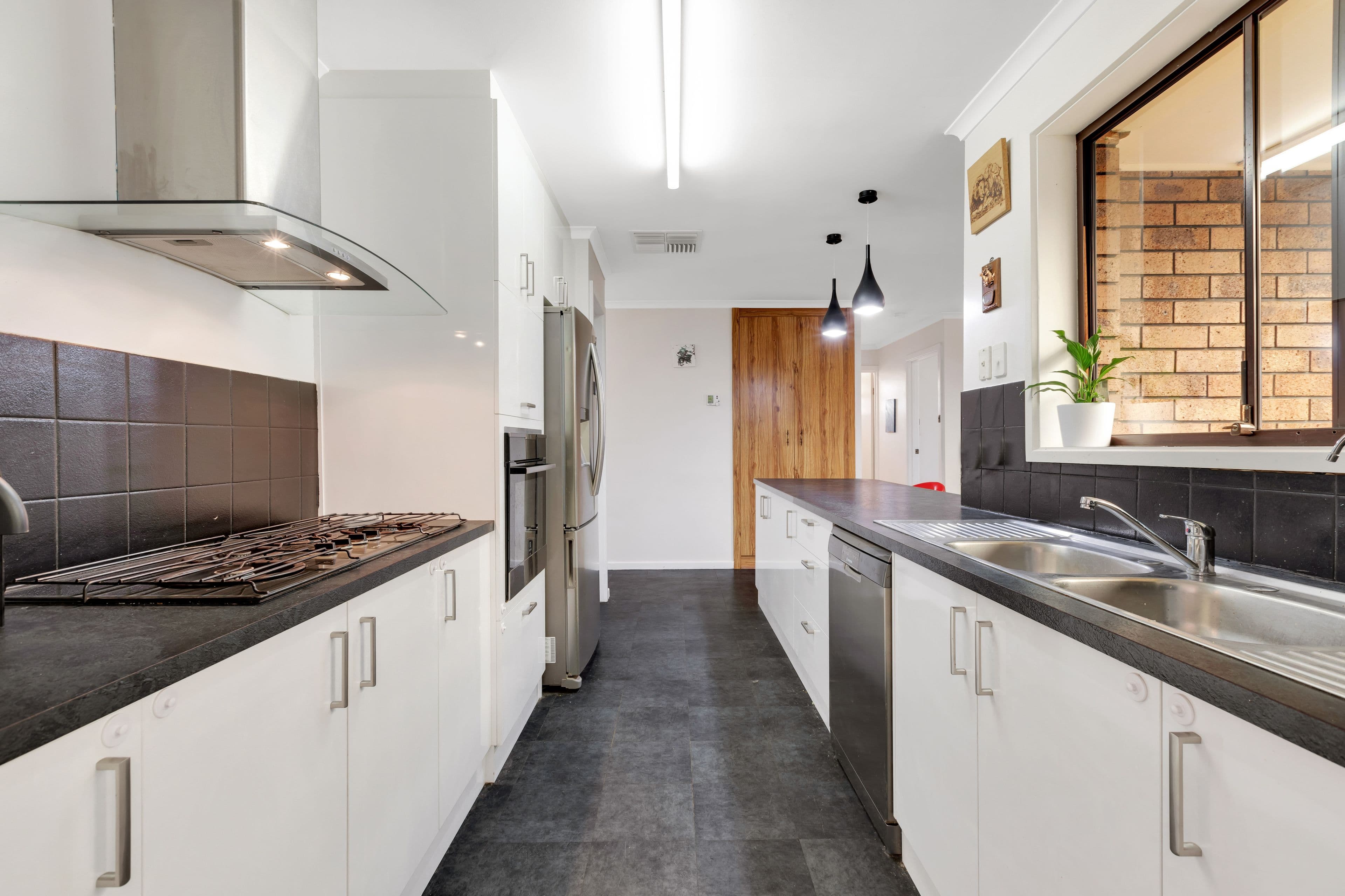 22 Carob Crescent, Craigmore SA 5114, Craigmore - Thumbnail 2