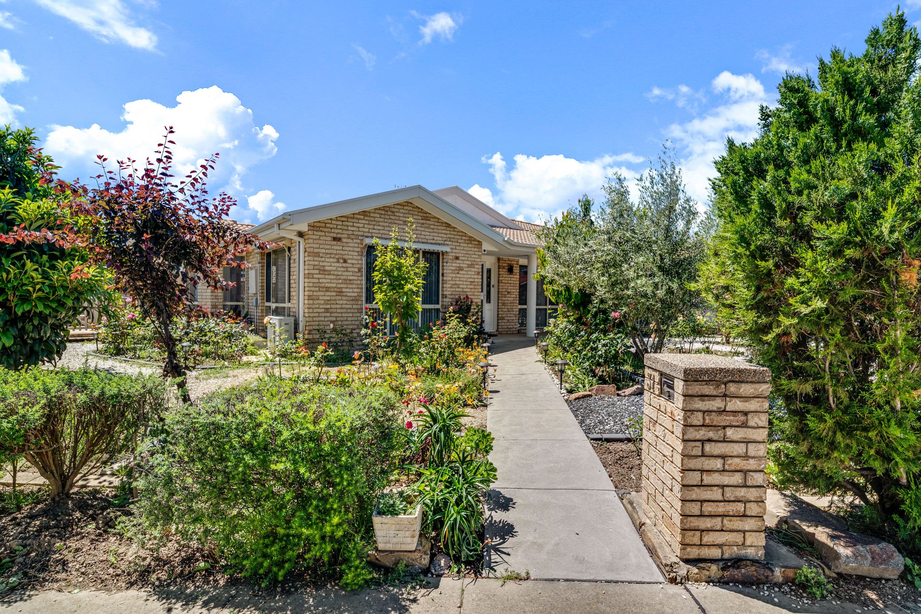 31 Kelleway Avenue, Nicholls ACT 2913, Nicholls - Thumbnail 2