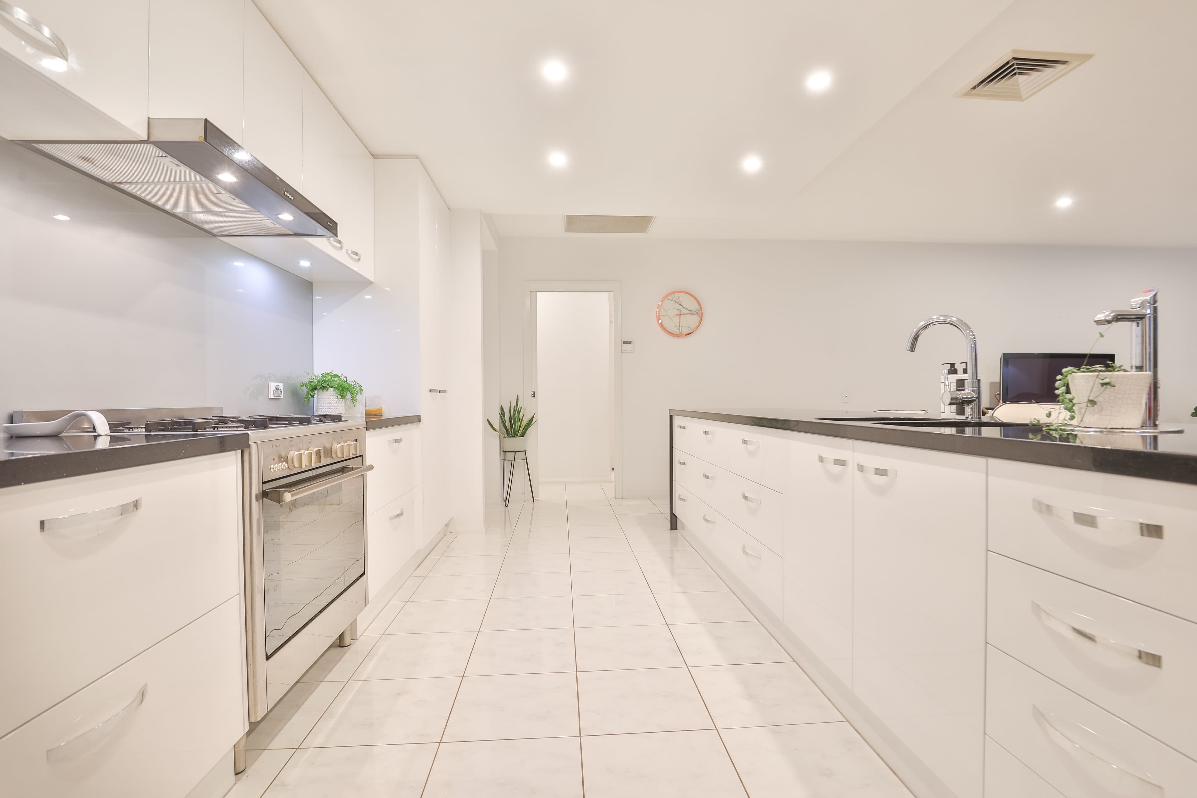 5 Hugo Court, Mildura VIC 3500, Mildura - Thumbnail 3