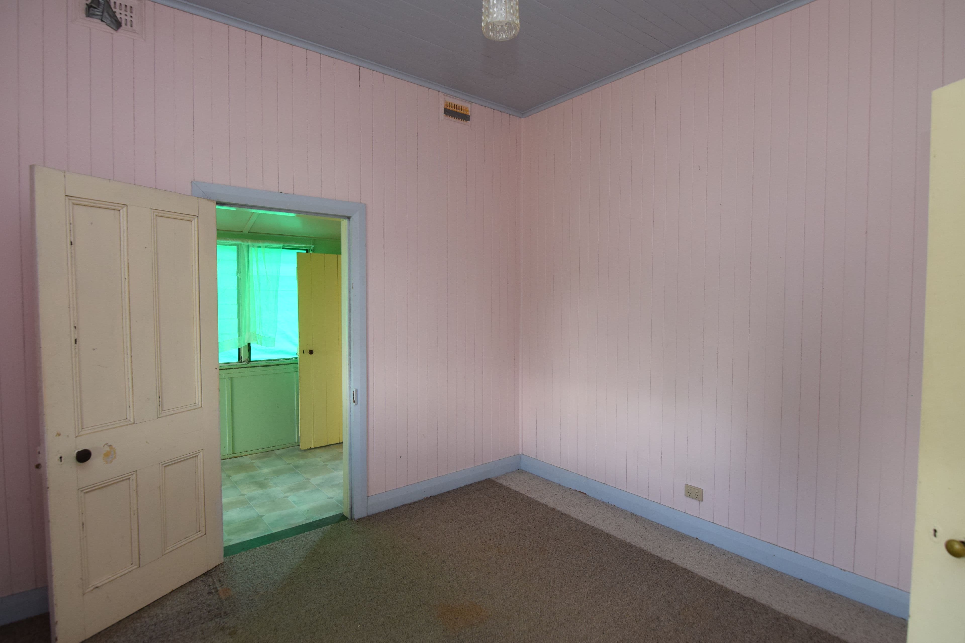 153 Petrie Street, Tenterfield NSW 2372, Tenterfield - Thumbnail 2