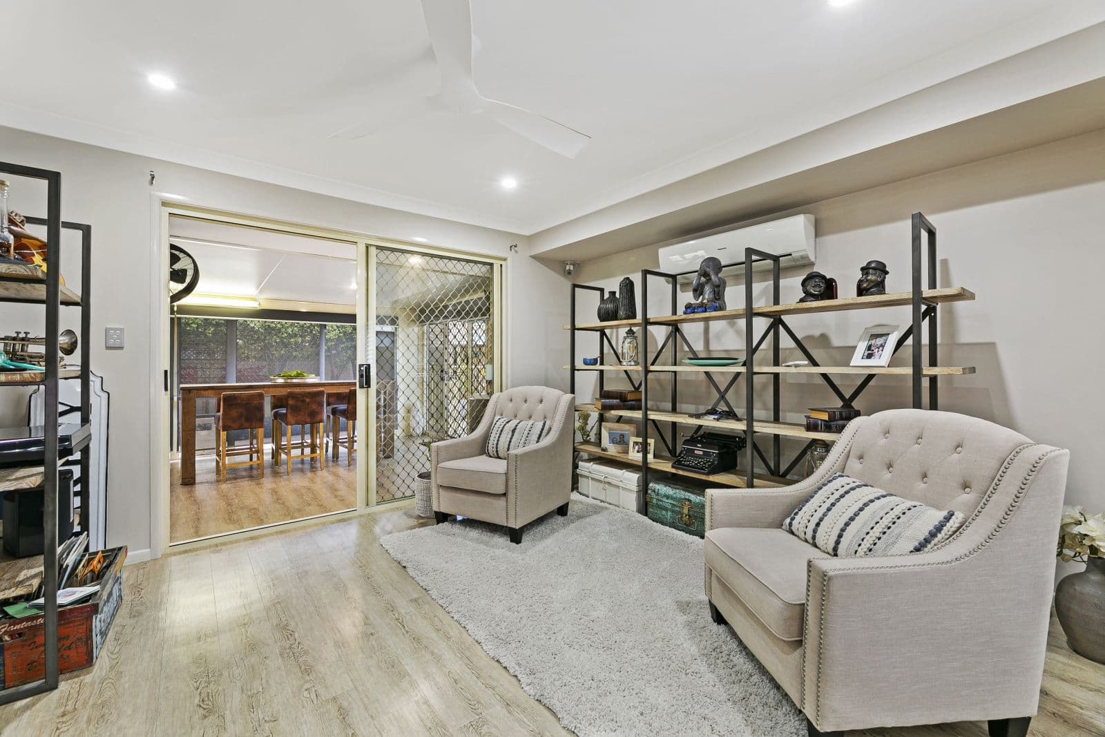 9 Ellis Drive, Mudgeeraba QLD 4213, Mudgeeraba - Thumbnail 7