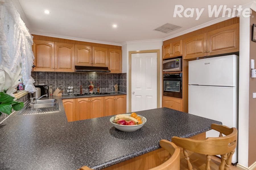 11 Star Grove, BUNDOORA VIC 3083, Bundoora - Thumbnail 4