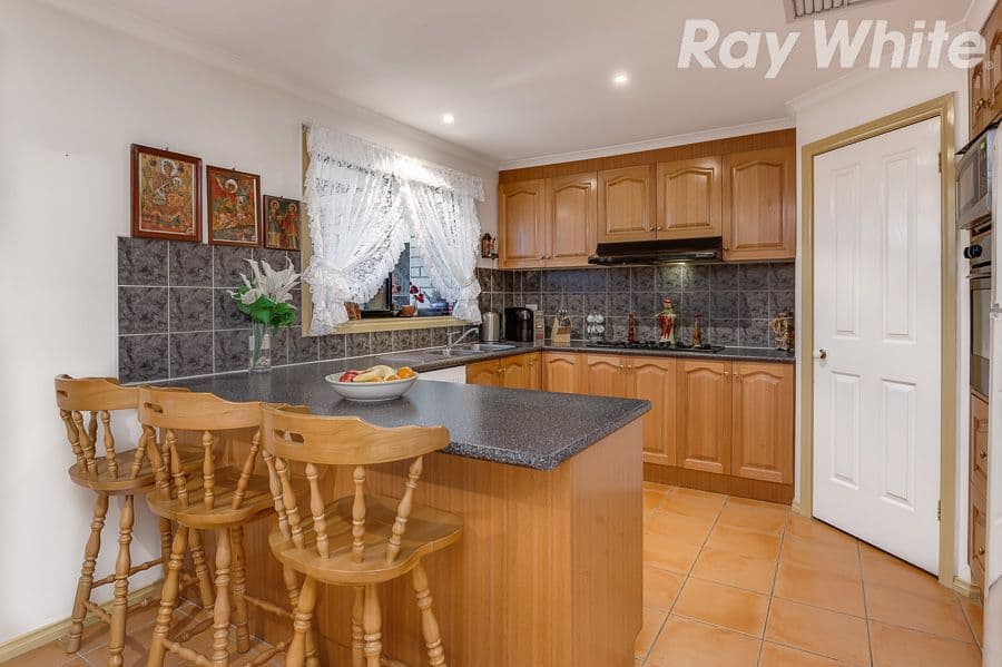 11 Star Grove, BUNDOORA VIC 3083, Bundoora - Thumbnail 5